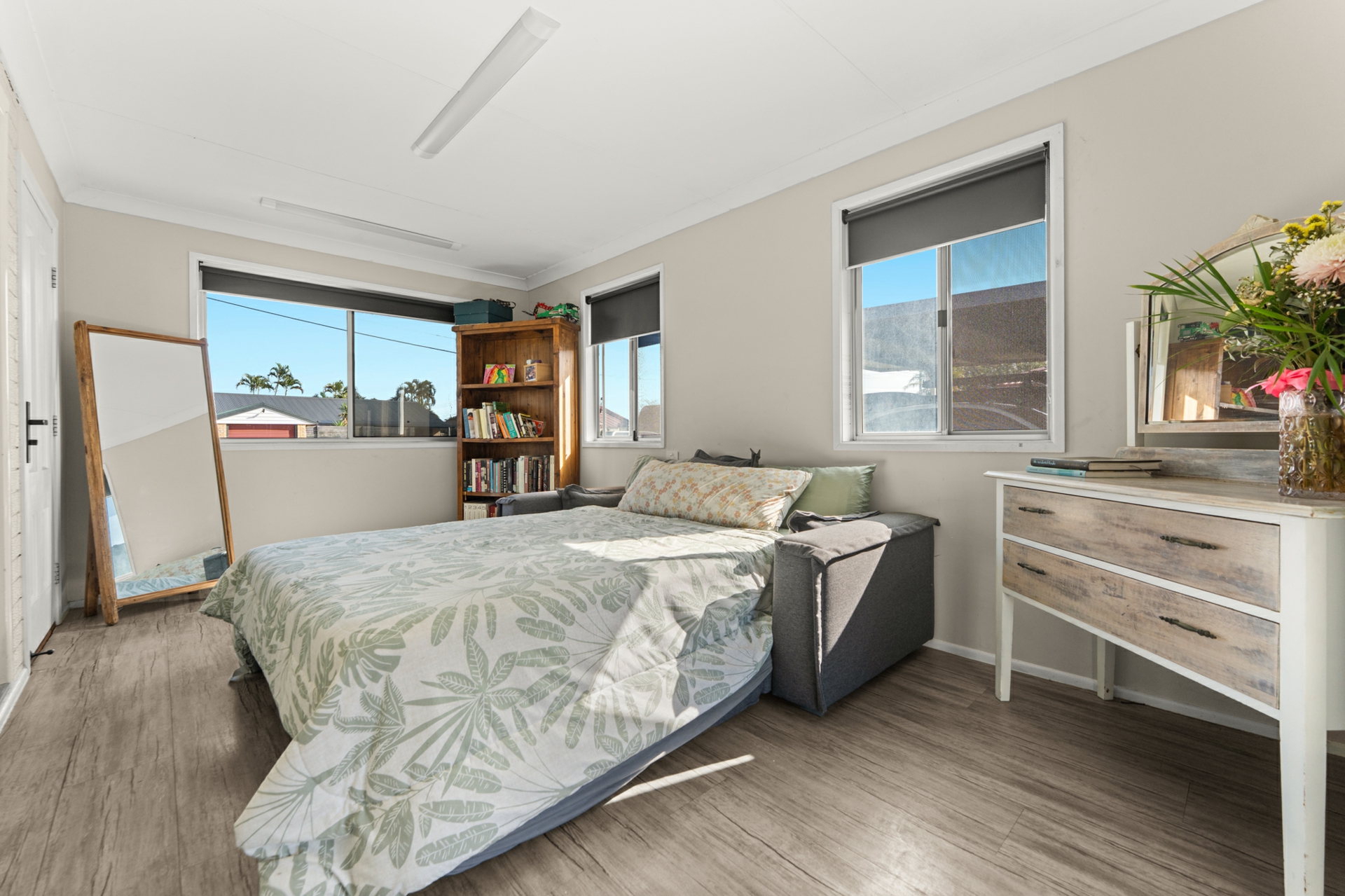 18 Carlyon Street — photo 9 of 23
