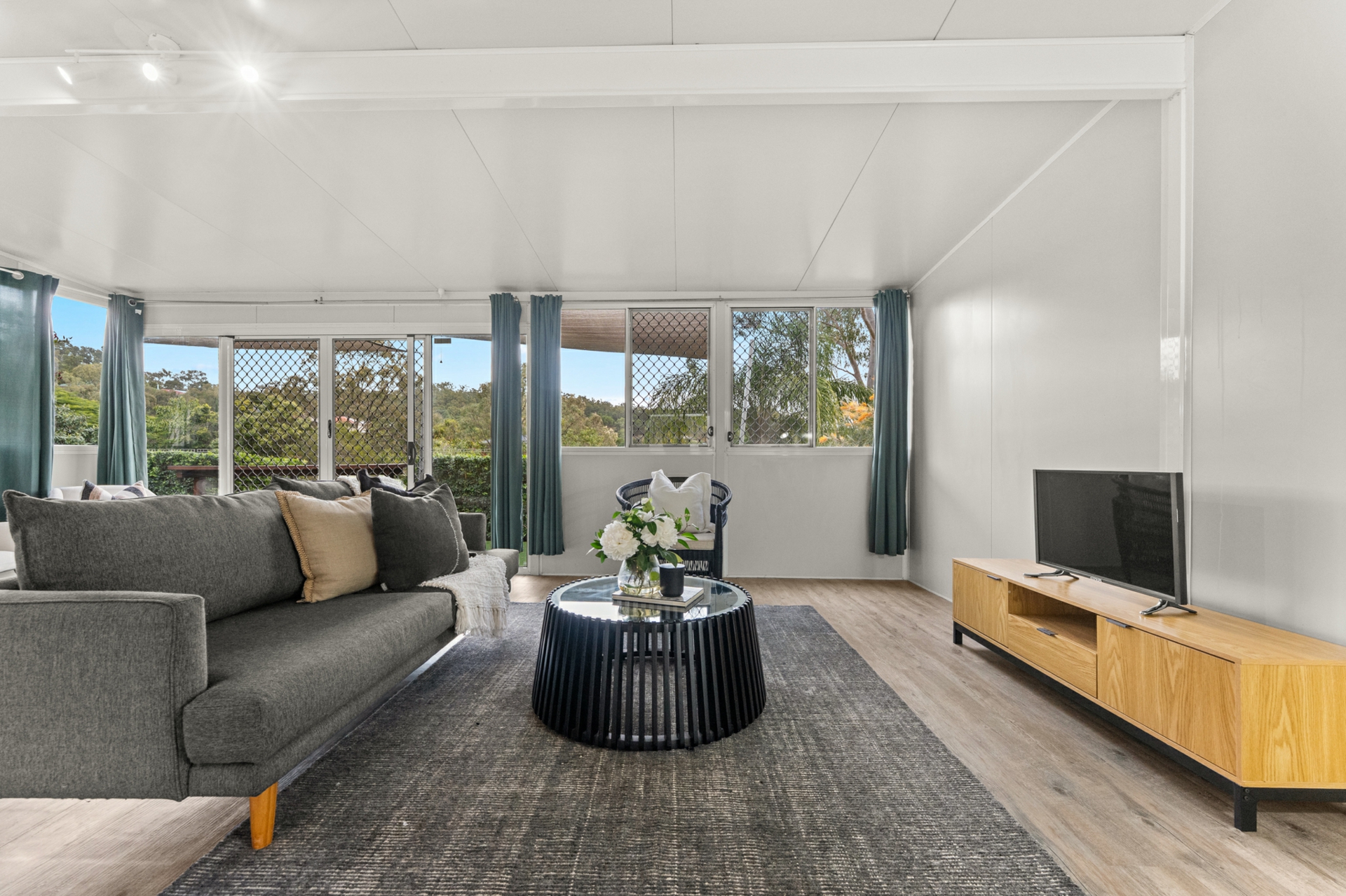 5 Salwood Place — photo 7 of 30