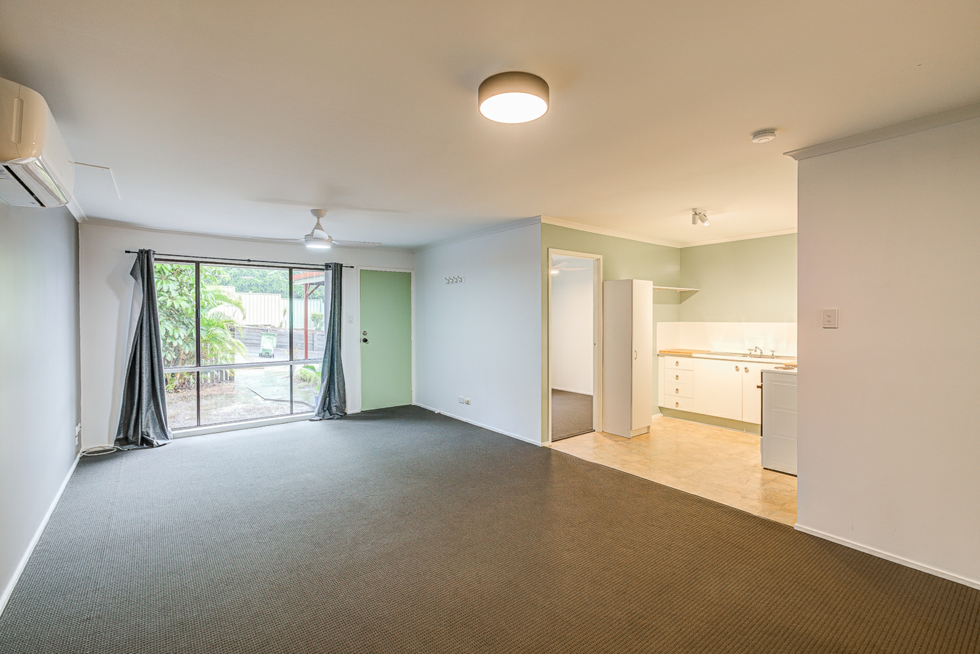35/31 Nyanza Street — photo 6 of 22