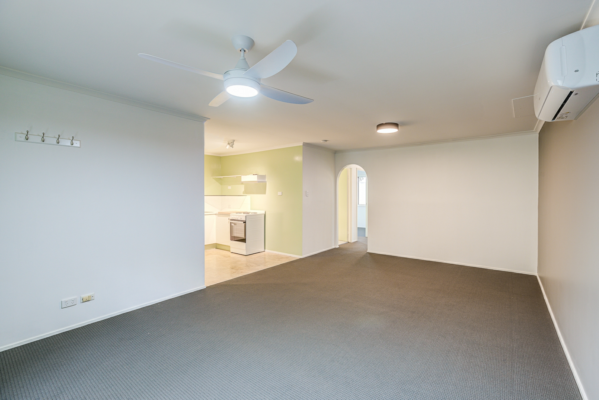 35/31 Nyanza Street — photo 14 of 22