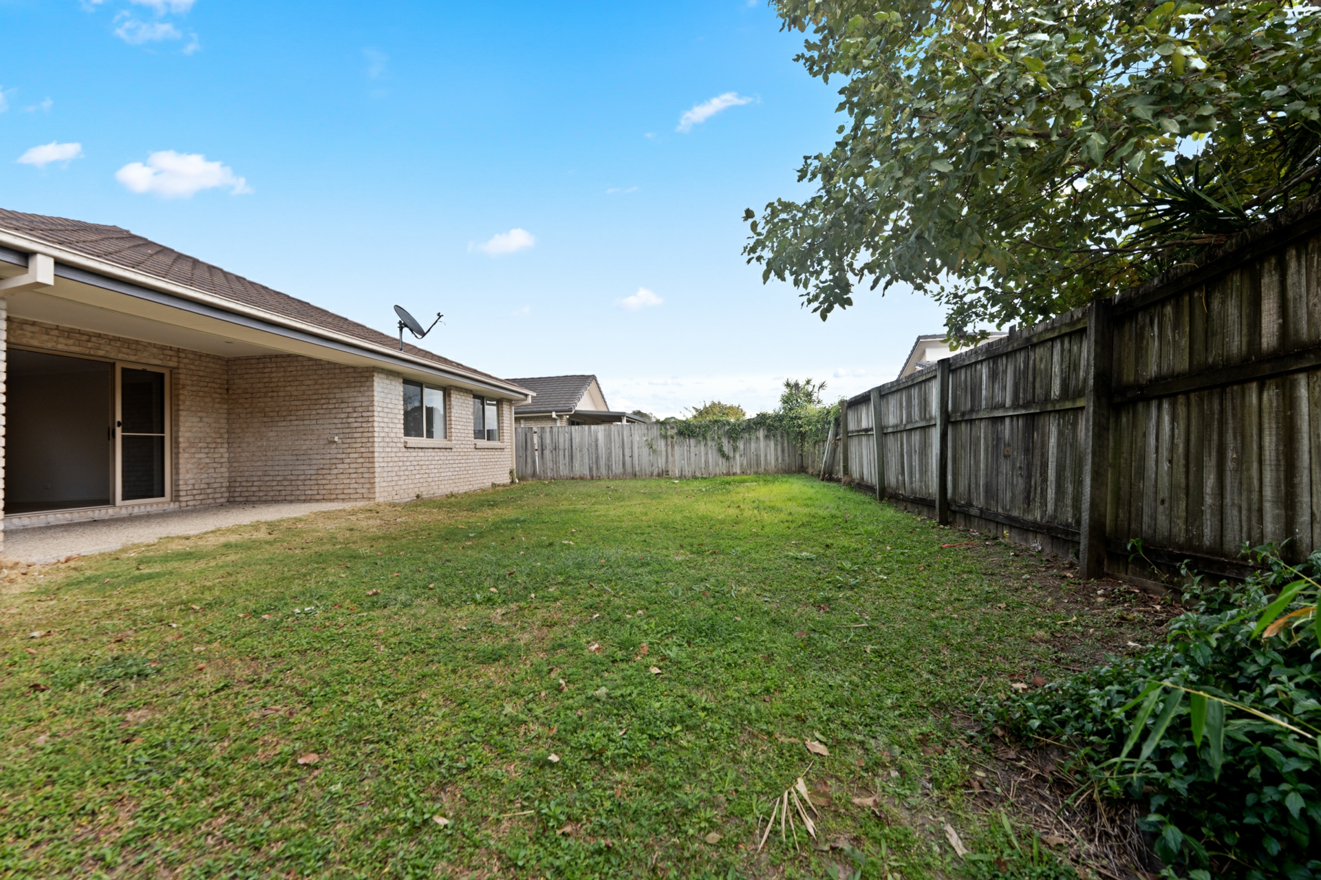 35 Yolla Street — photo 15 of 20