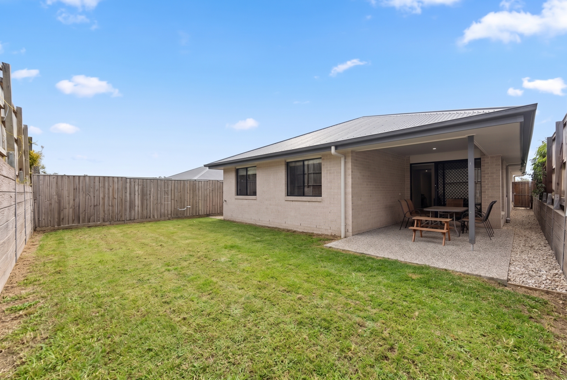 255 Tallagandra Road — photo 14 of 17