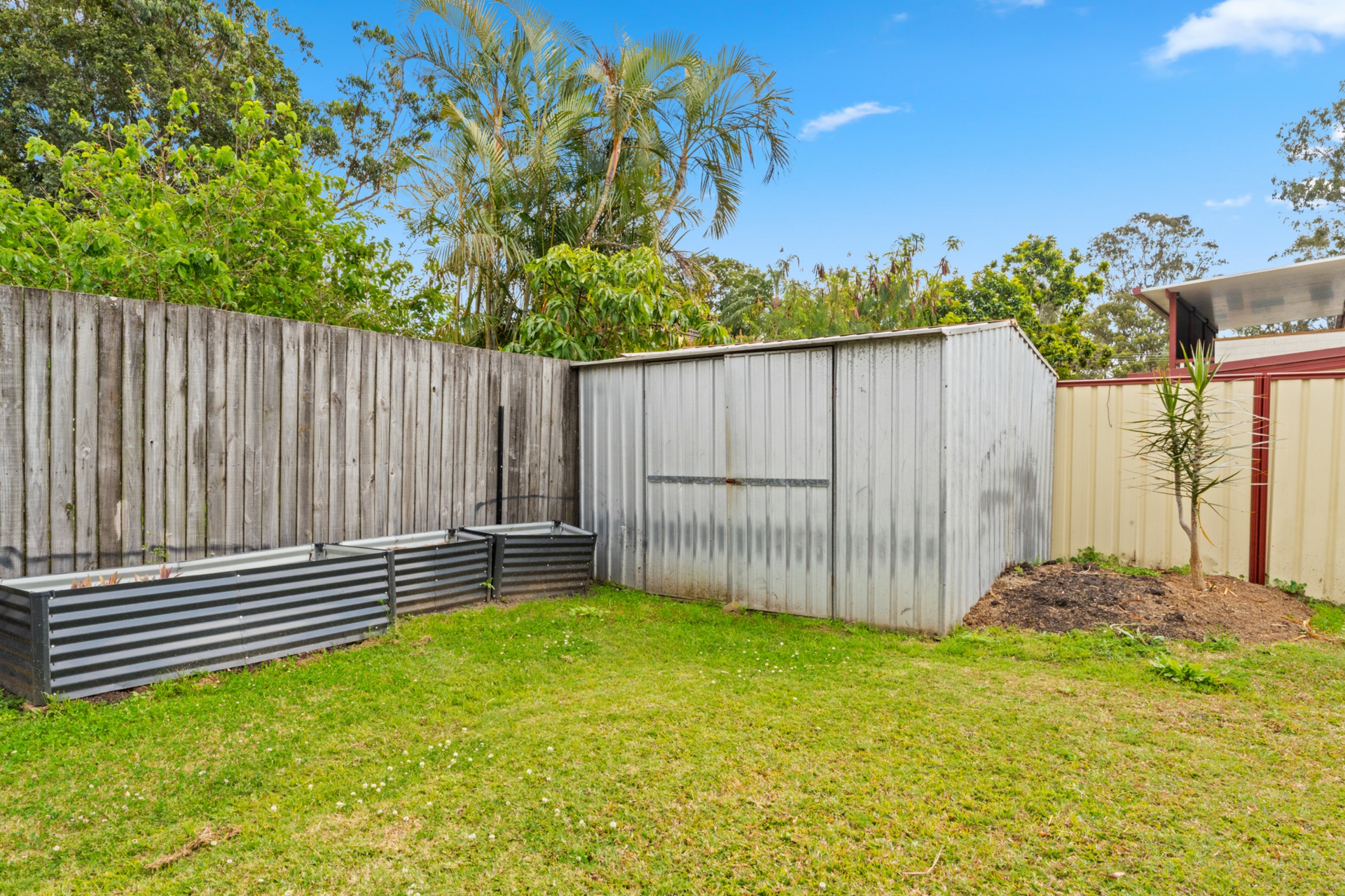 207 Logan Street — photo 24 of 27