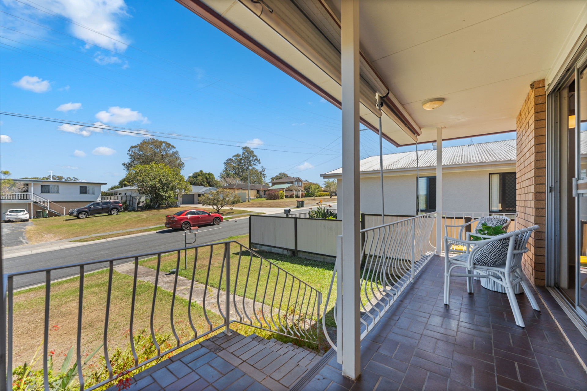 22 Dongarven Drive (4 Ennis Court) — photo 4 of 29