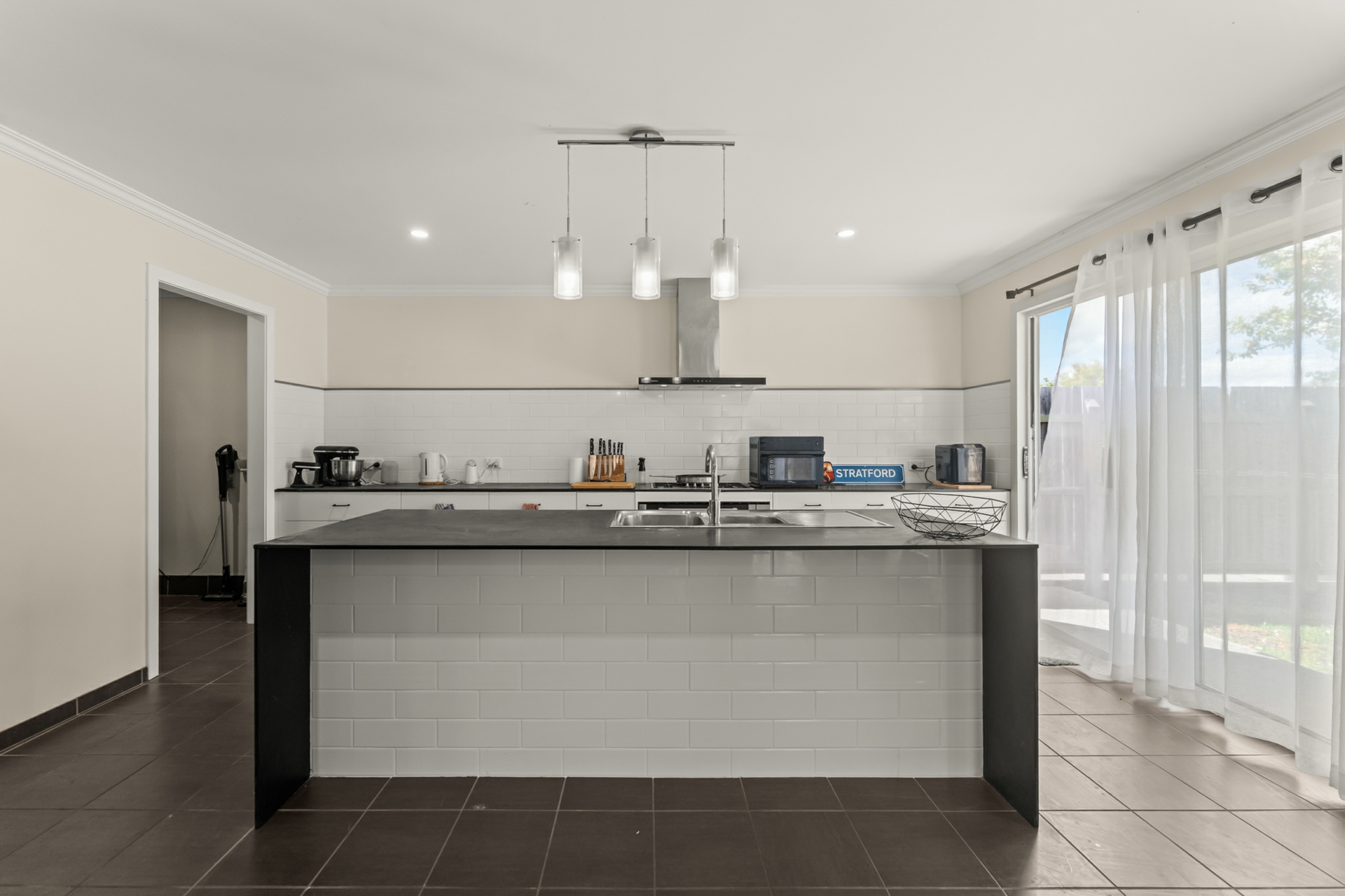 16 Vautin Way — photo 4 of 22