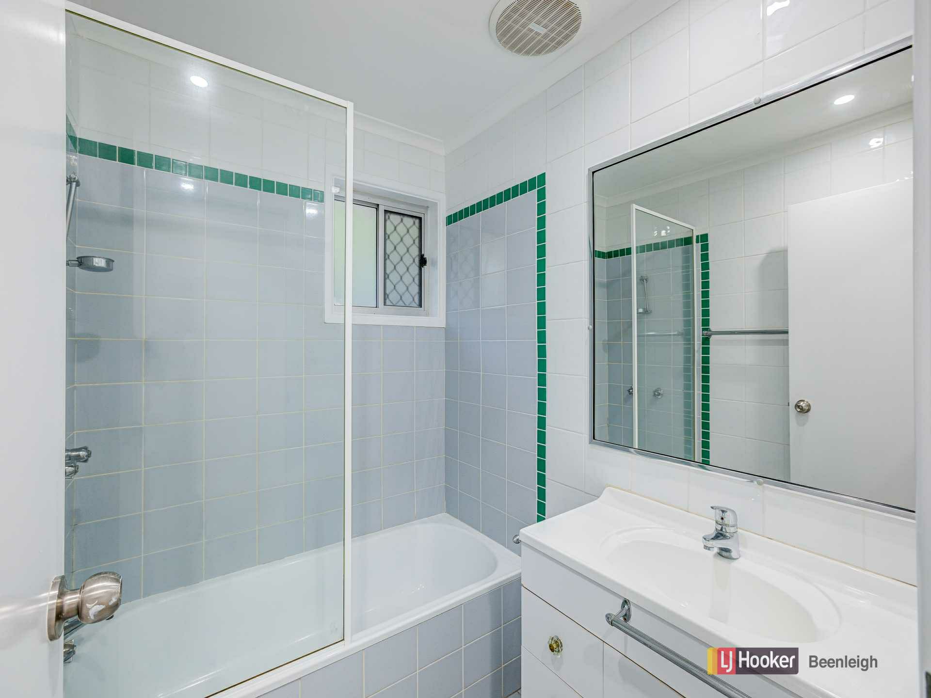39 Tallagandra Court — photo 11 of 13