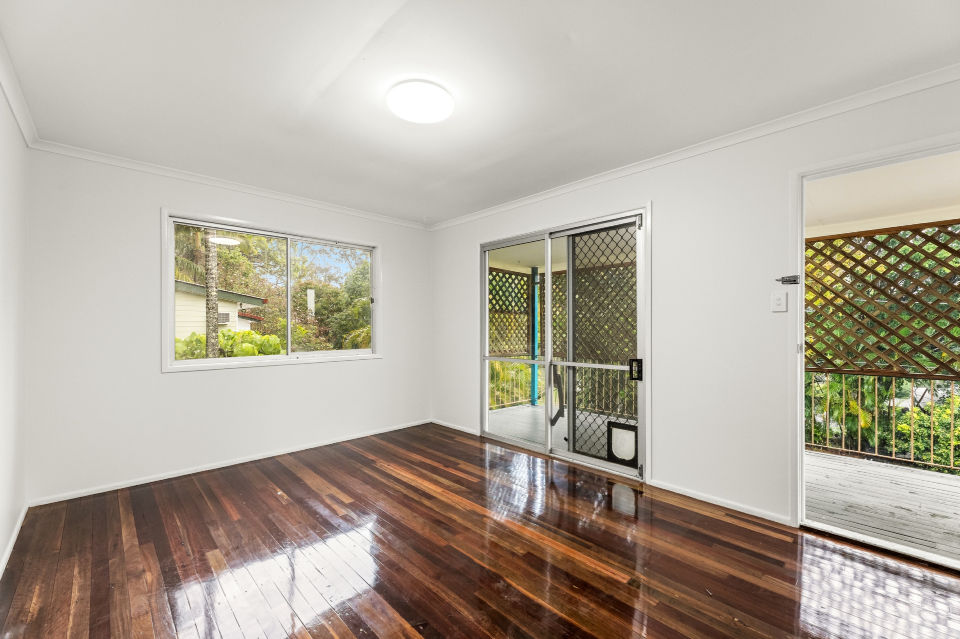 74 Tweedvale Street — photo 6 of 18