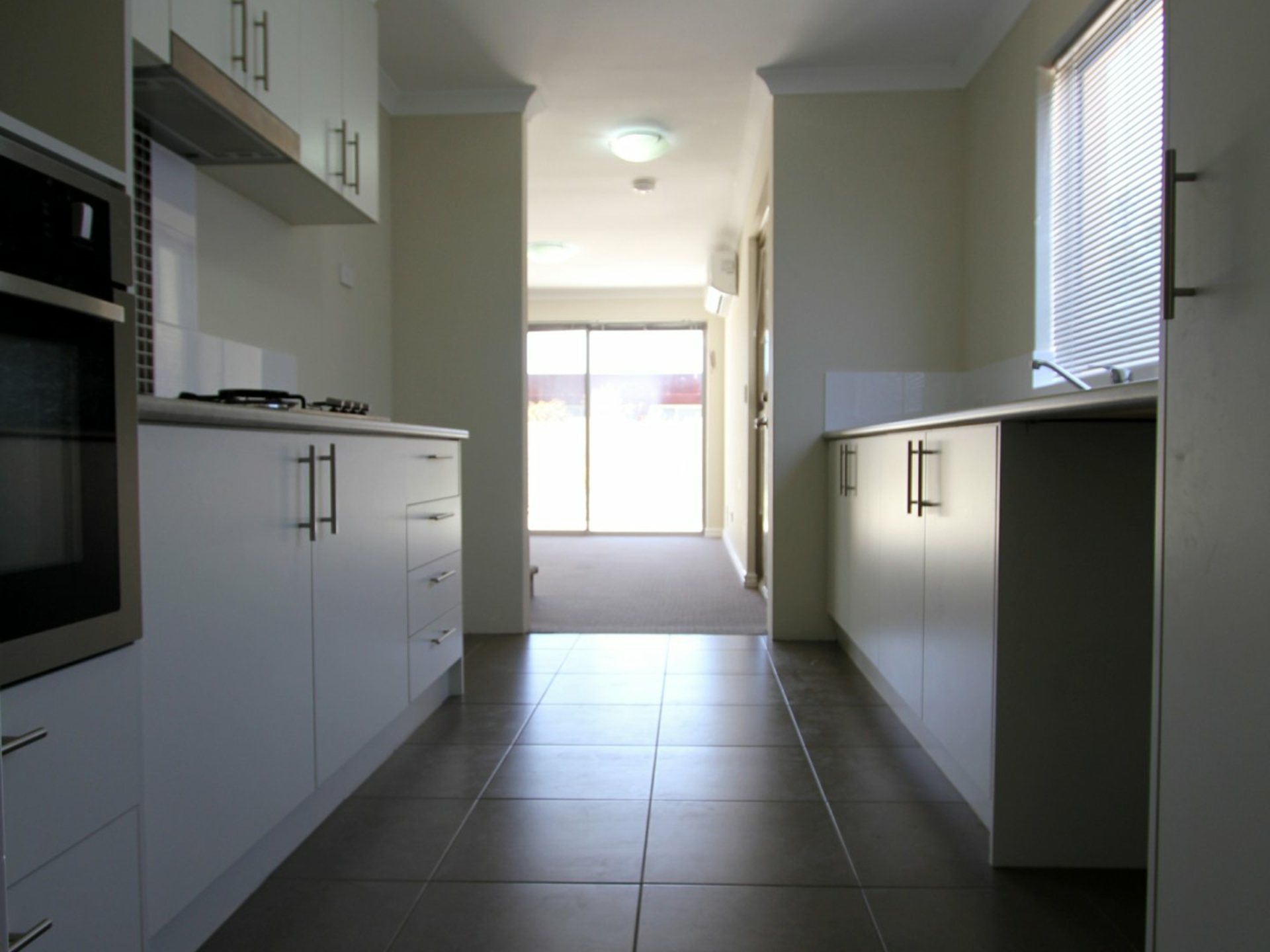20 Peel Row, KWINANA TOWN CENTRE