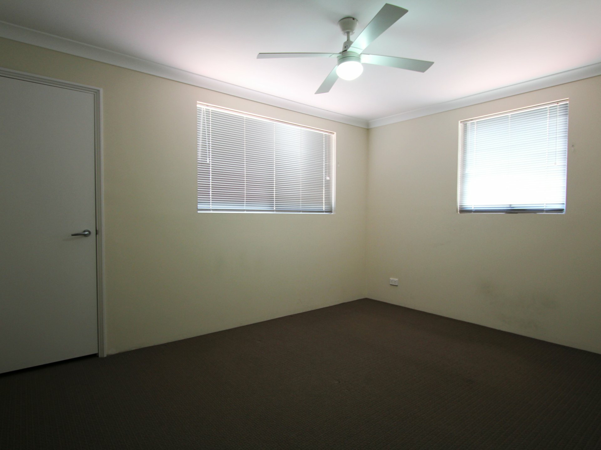 20 Peel Row, KWINANA TOWN CENTRE