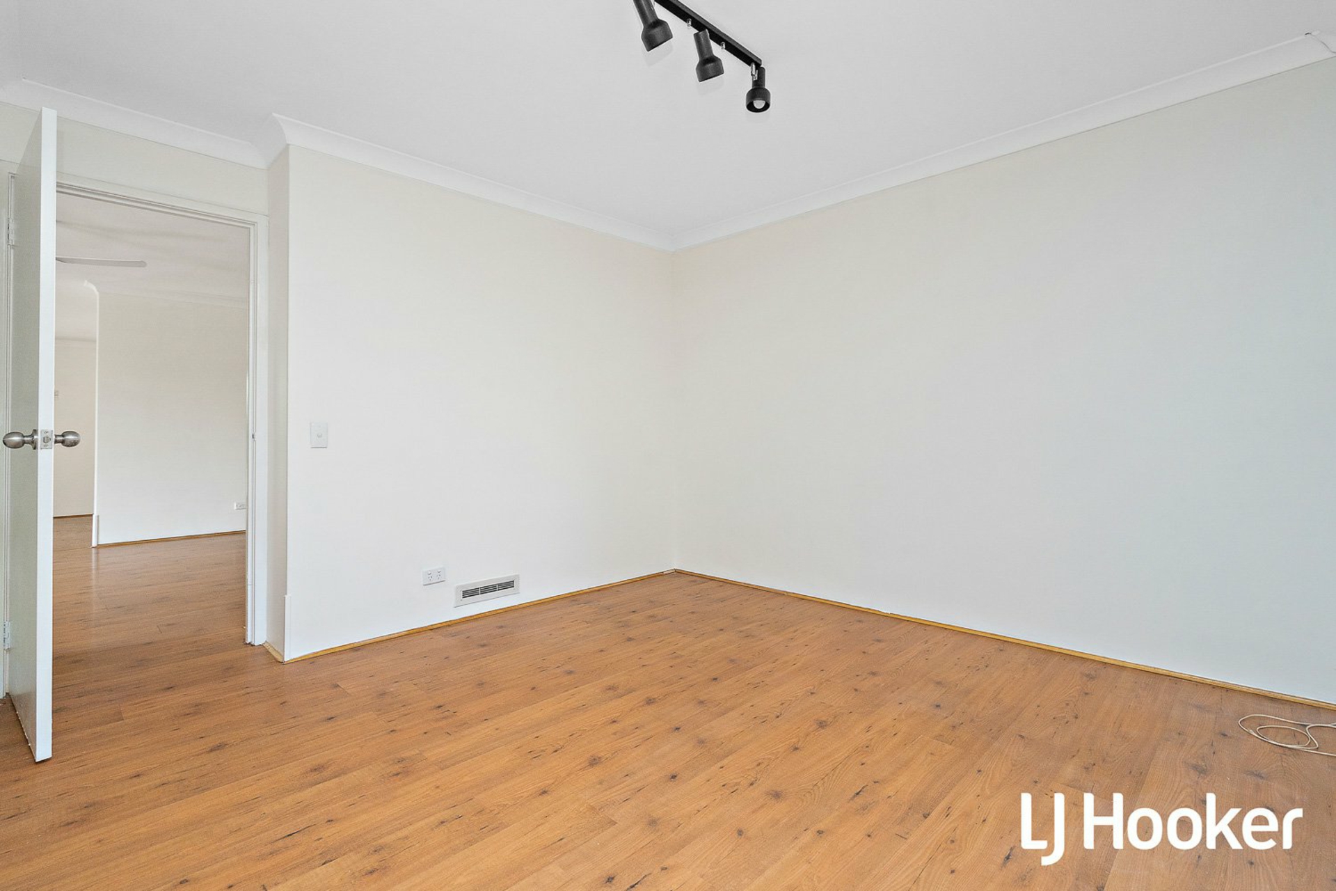 9 Povey Place — photo 11 of 30