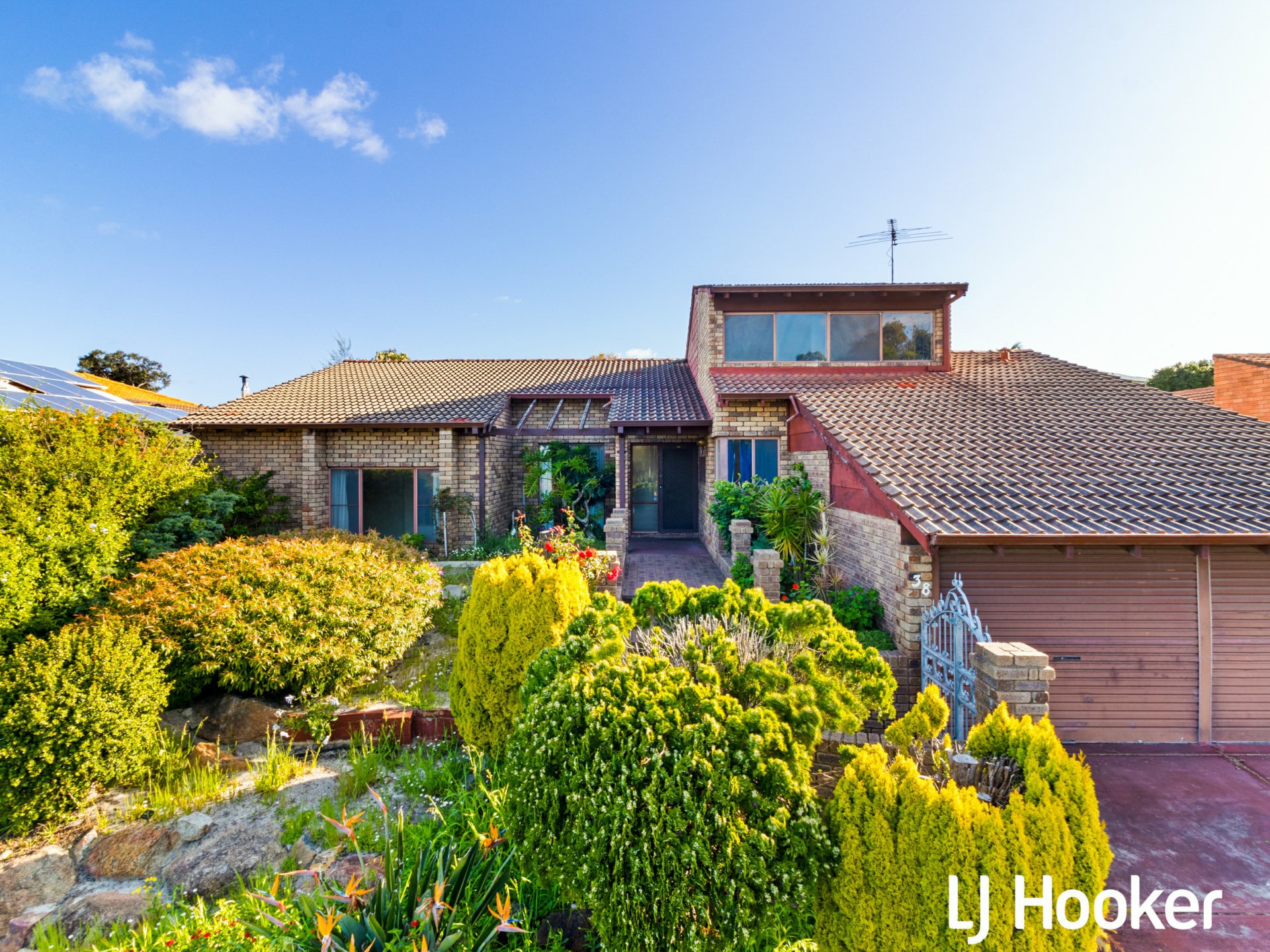 38 Winchester Way, LEEMING