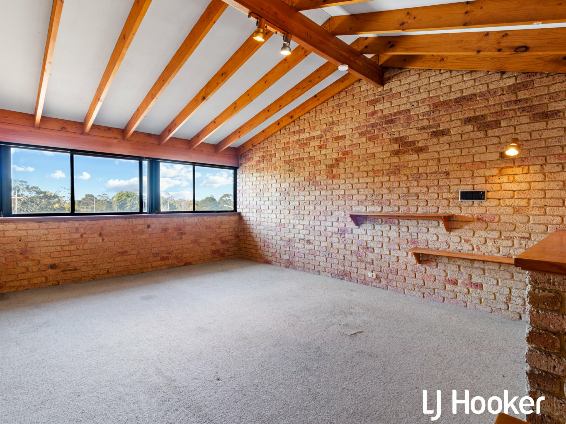 38 Winchester Way, LEEMING