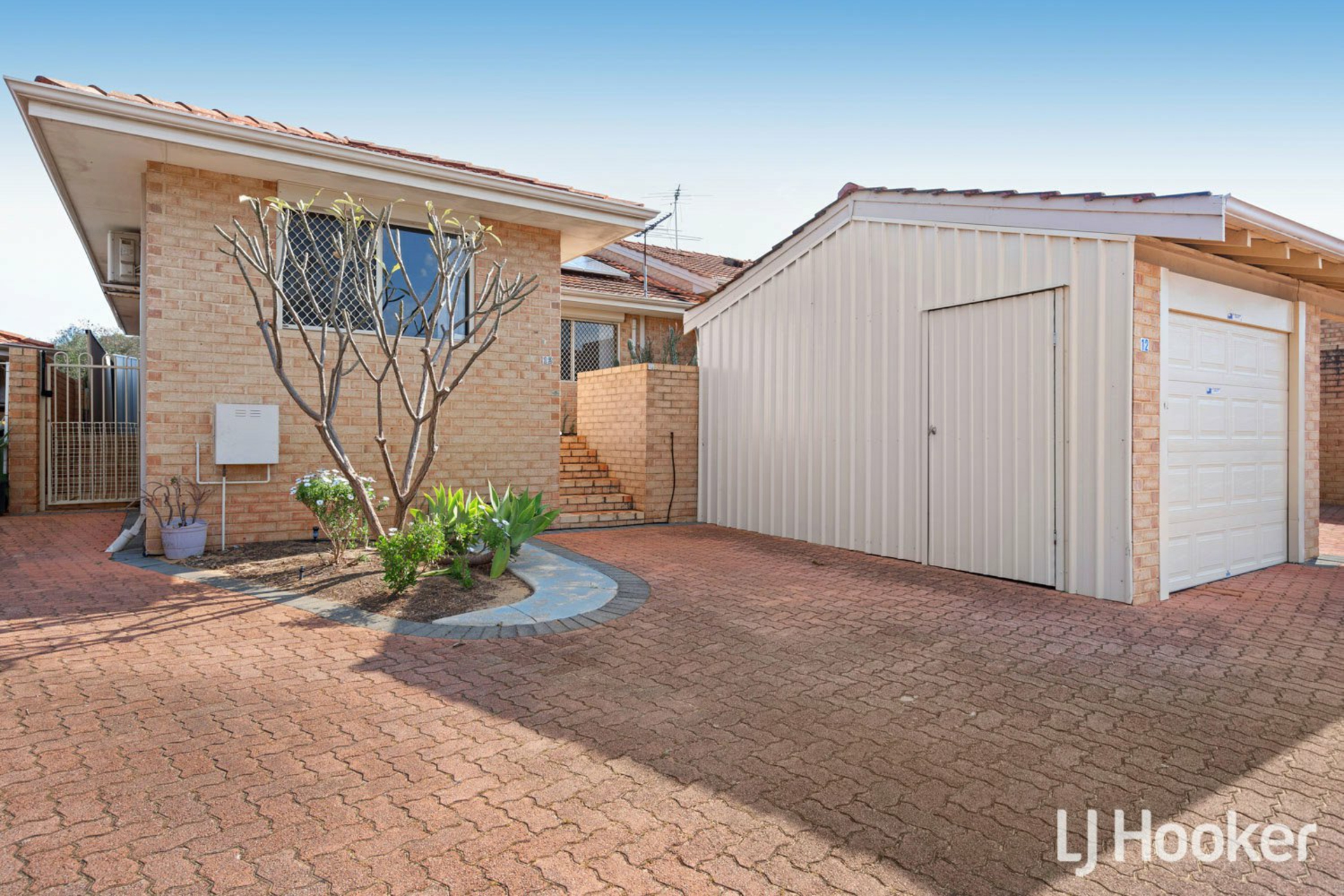 12/23 Edwards Street, LEDA