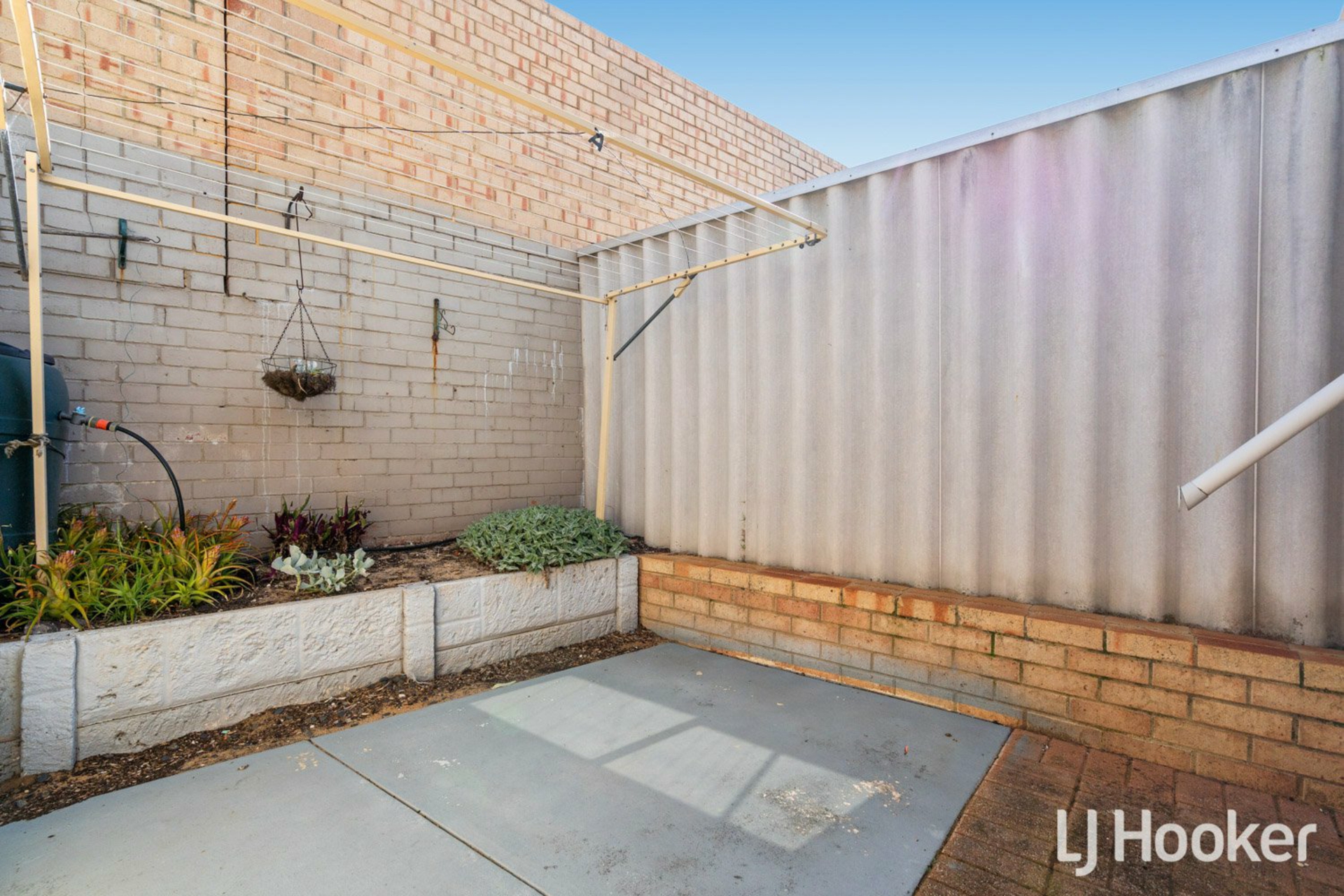 12/23 Edwards Street, LEDA