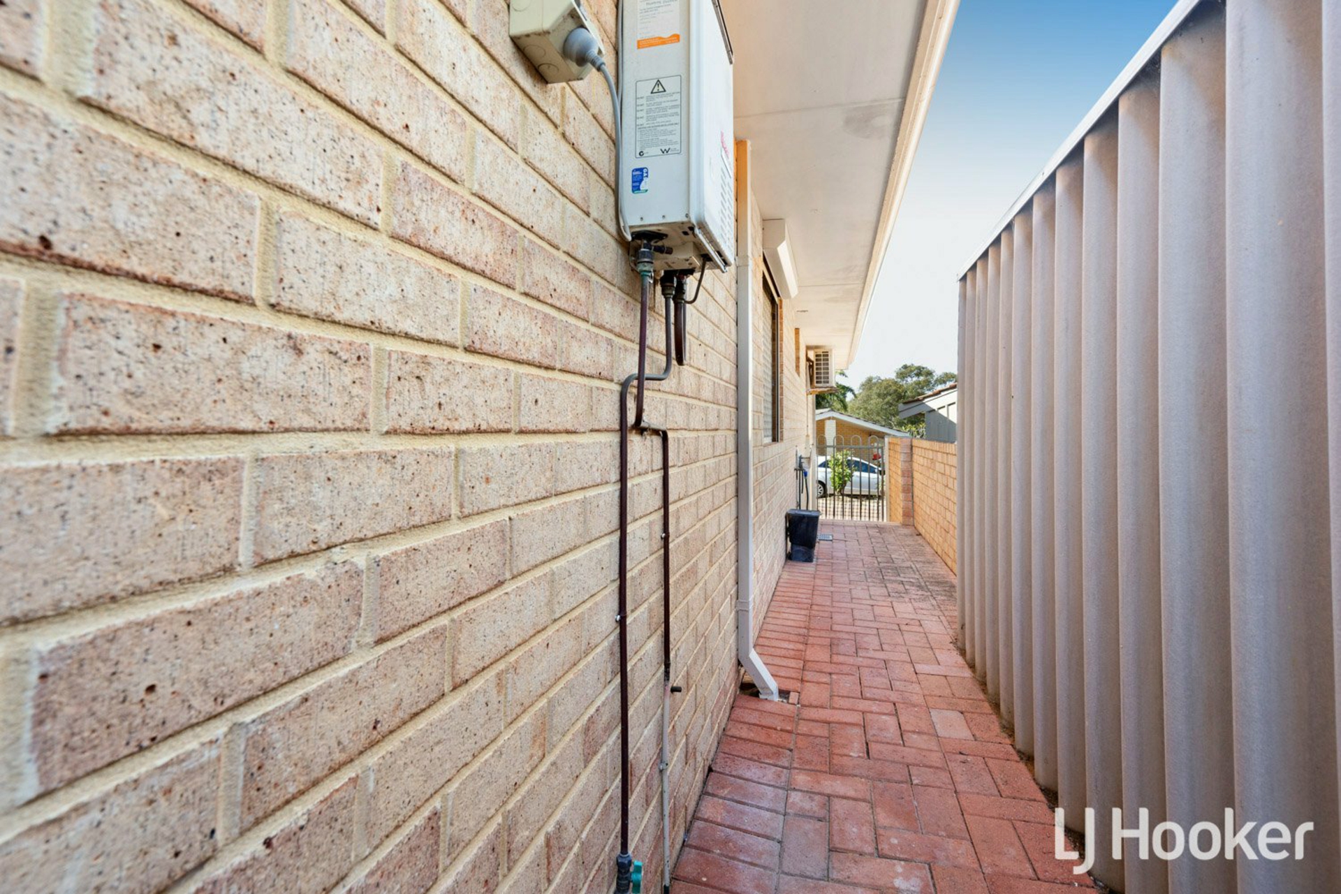 12/23 Edwards Street, LEDA