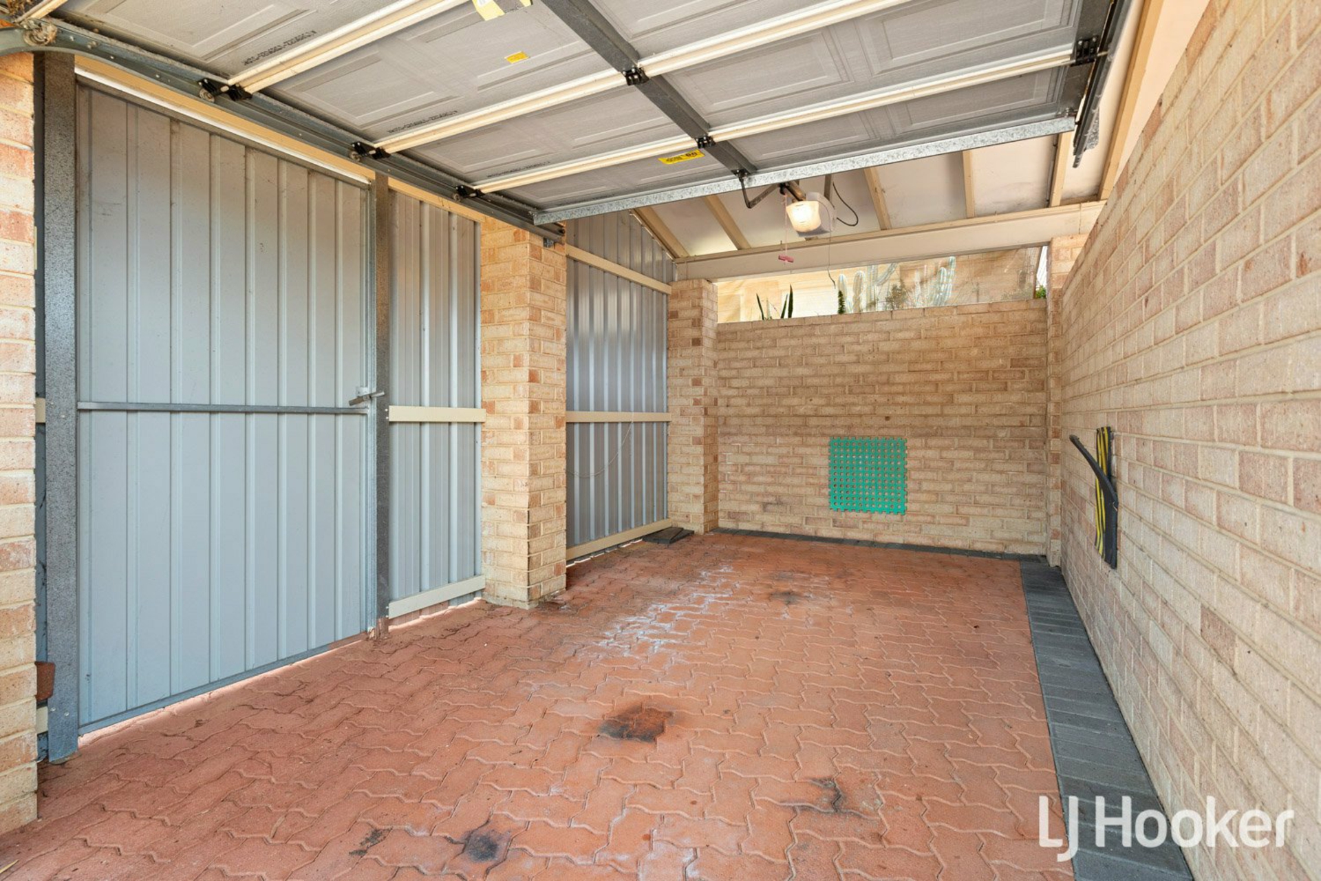 12/23 Edwards Street, LEDA