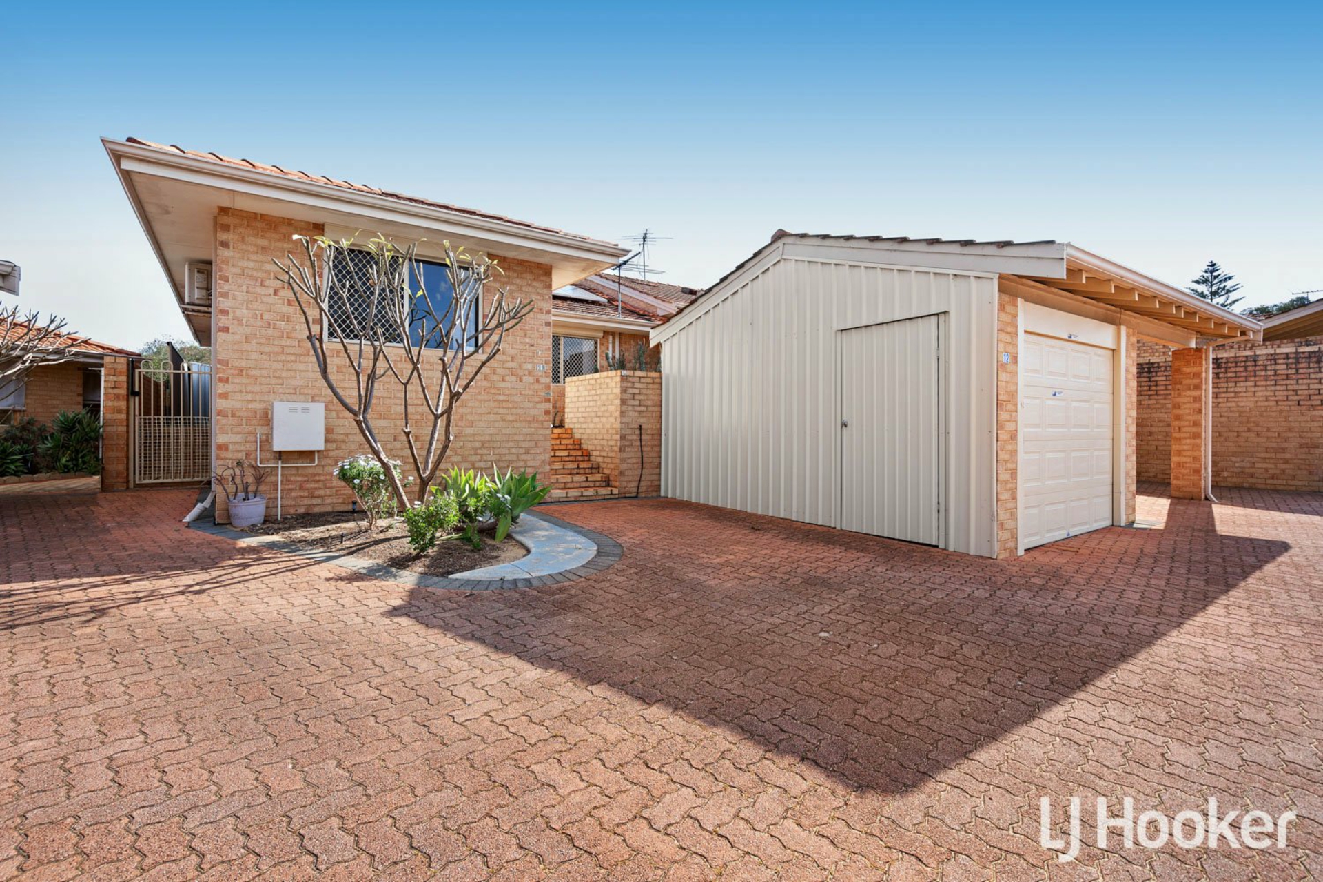12/23 Edwards Street, LEDA