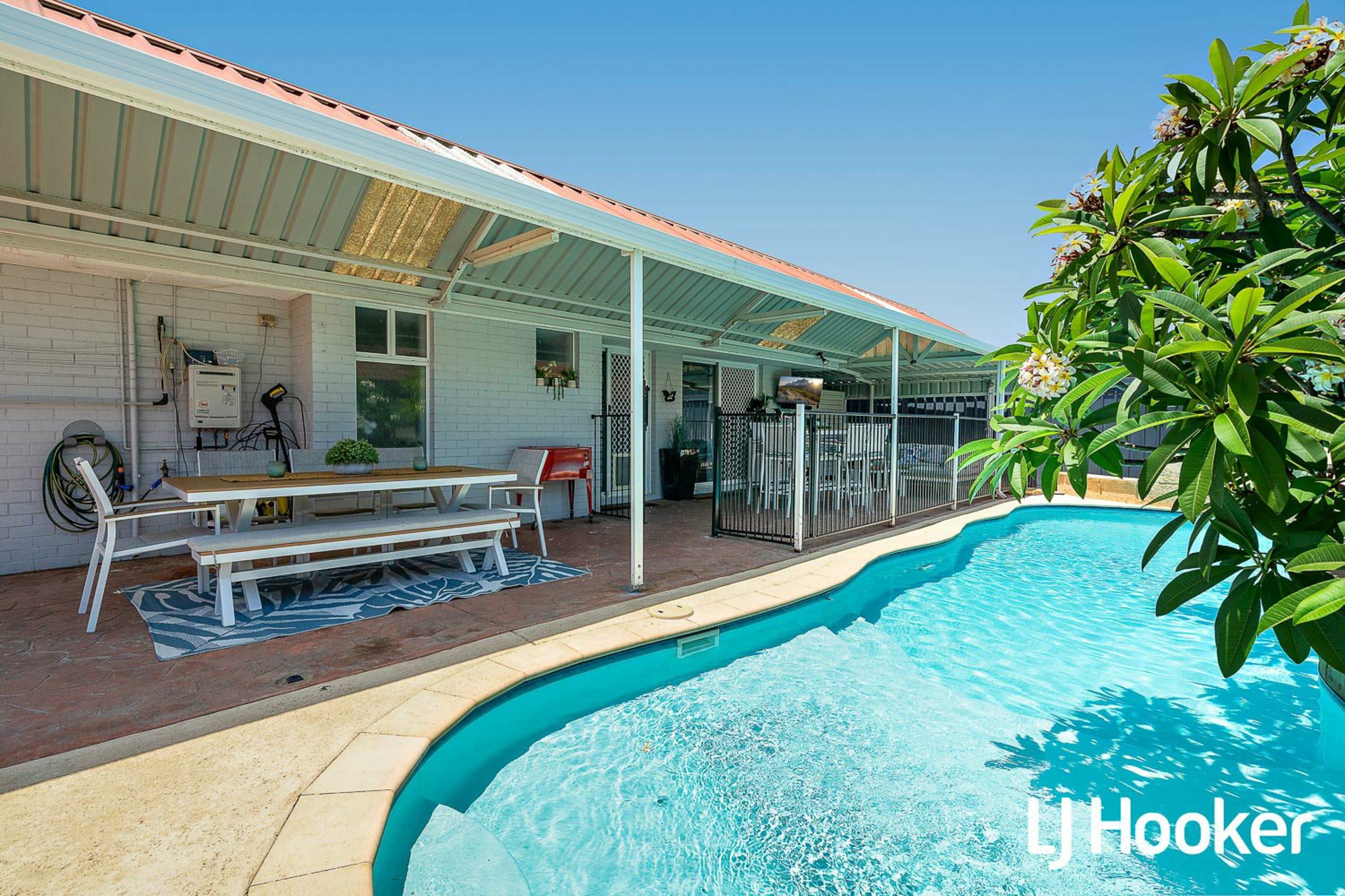 72 Endeavour Drive Port Kennedy WA Property Details LJ Hooker