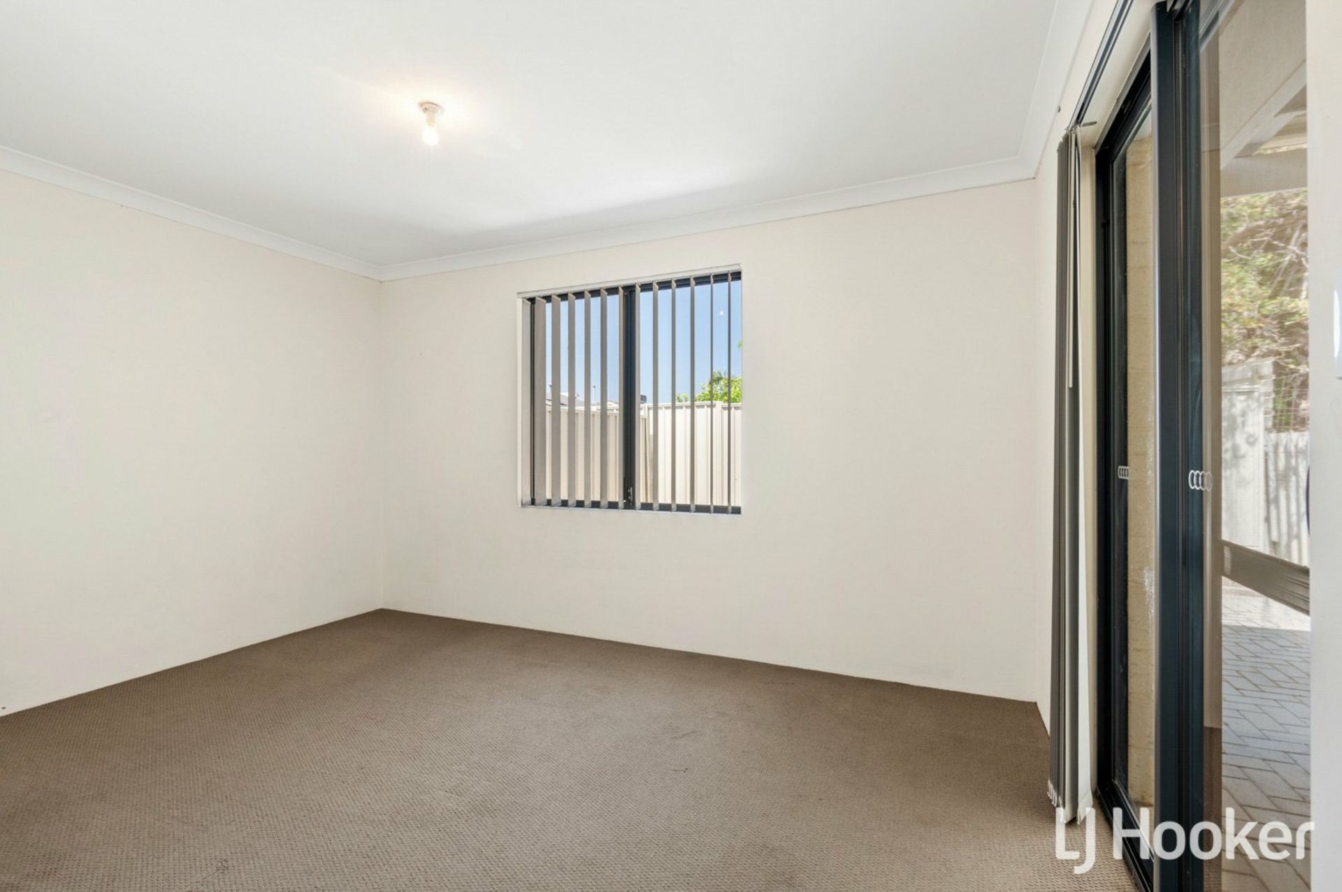 6B Amanda Drive, CAMILLO