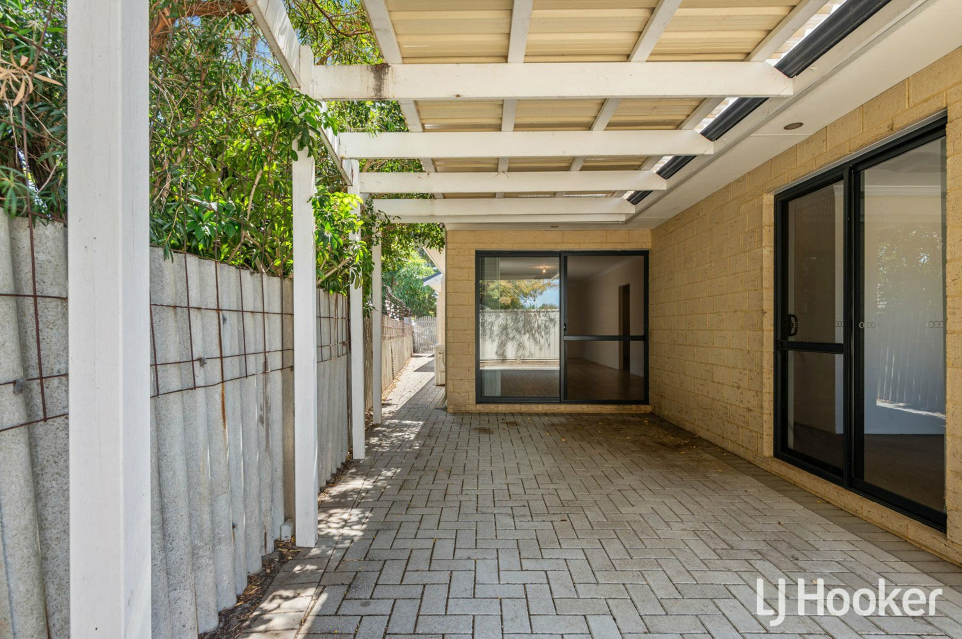 6B Amanda Drive, CAMILLO