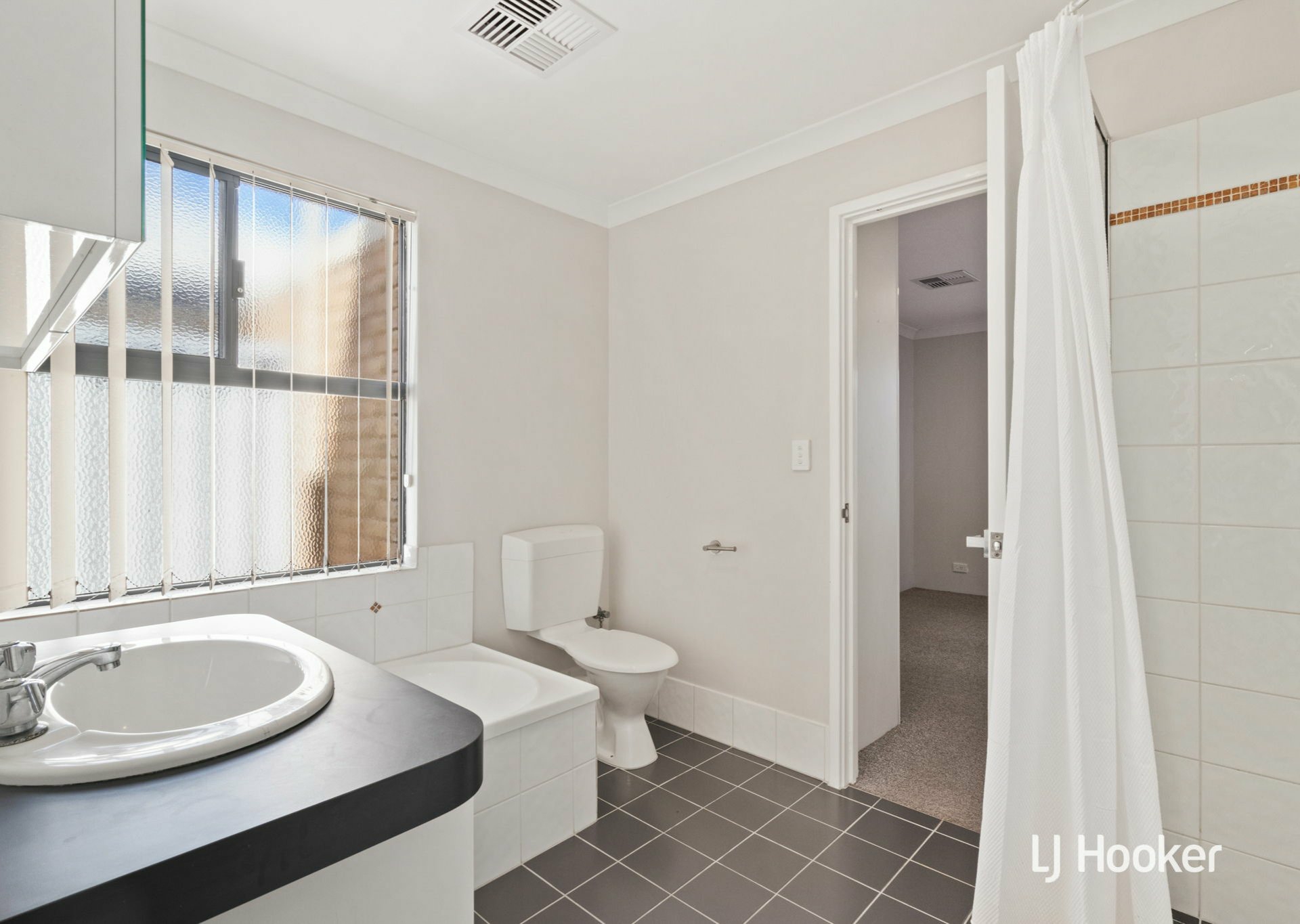 4/53 Moreton Crescent, WARNBRO