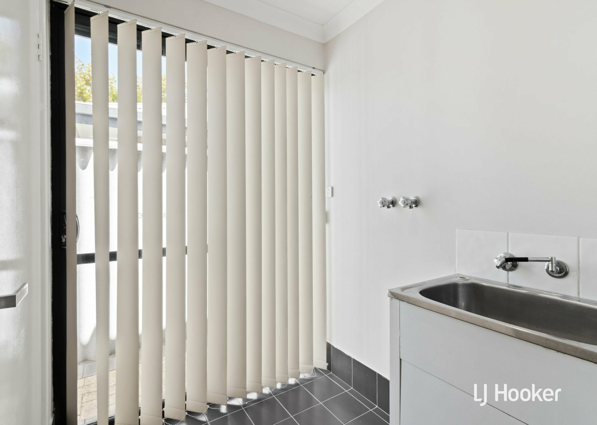 4/53 Moreton Crescent, WARNBRO