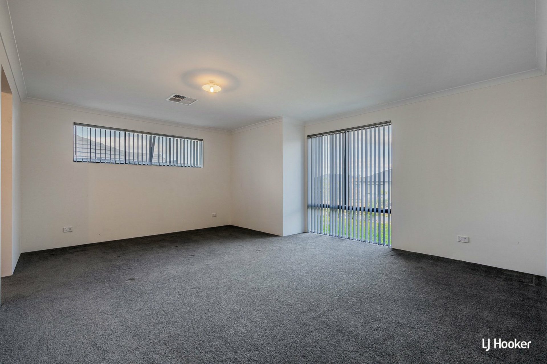8 Paramount Boulevard, BALDIVIS