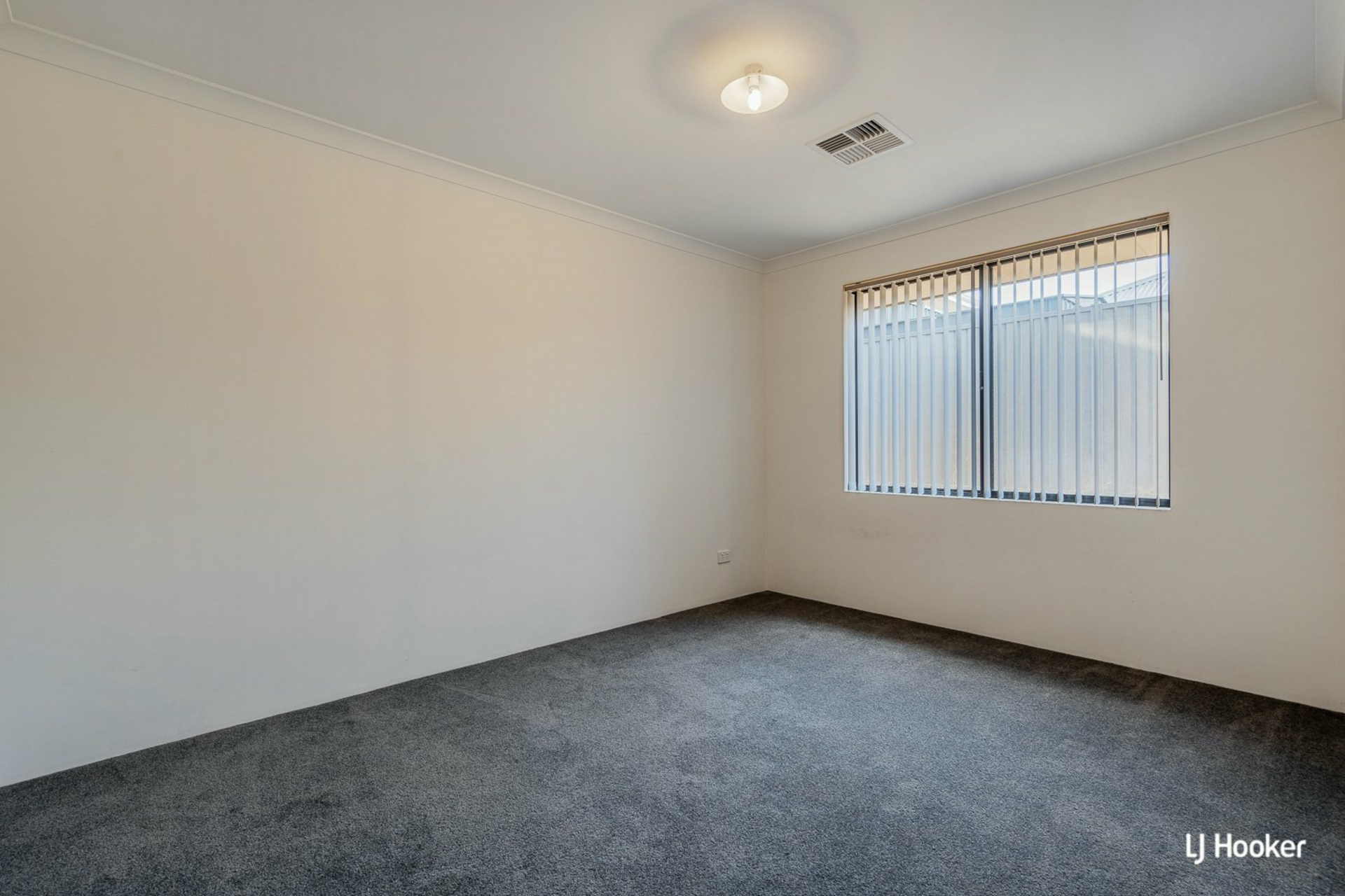 8 Paramount Boulevard, BALDIVIS