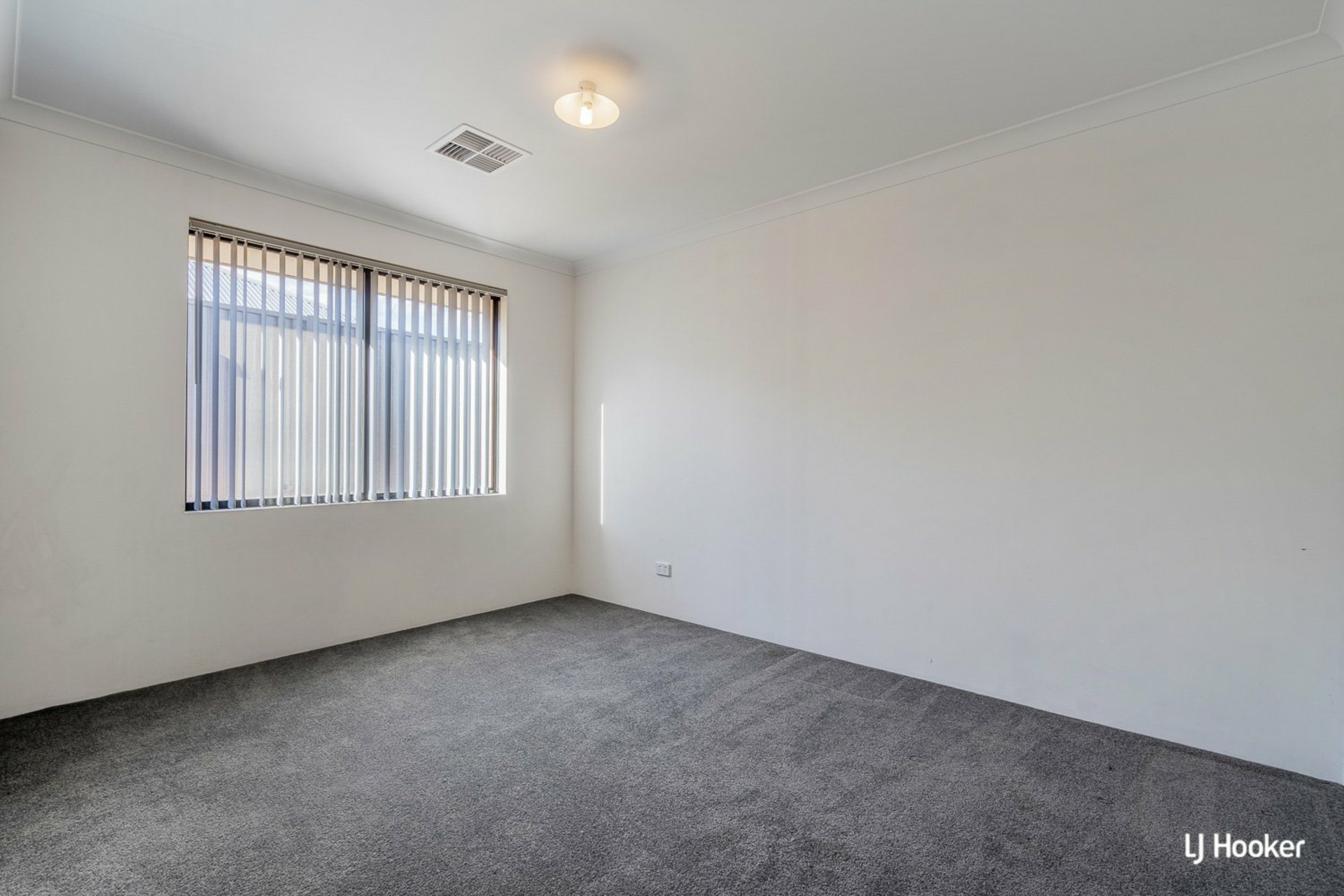 8 Paramount Boulevard, BALDIVIS