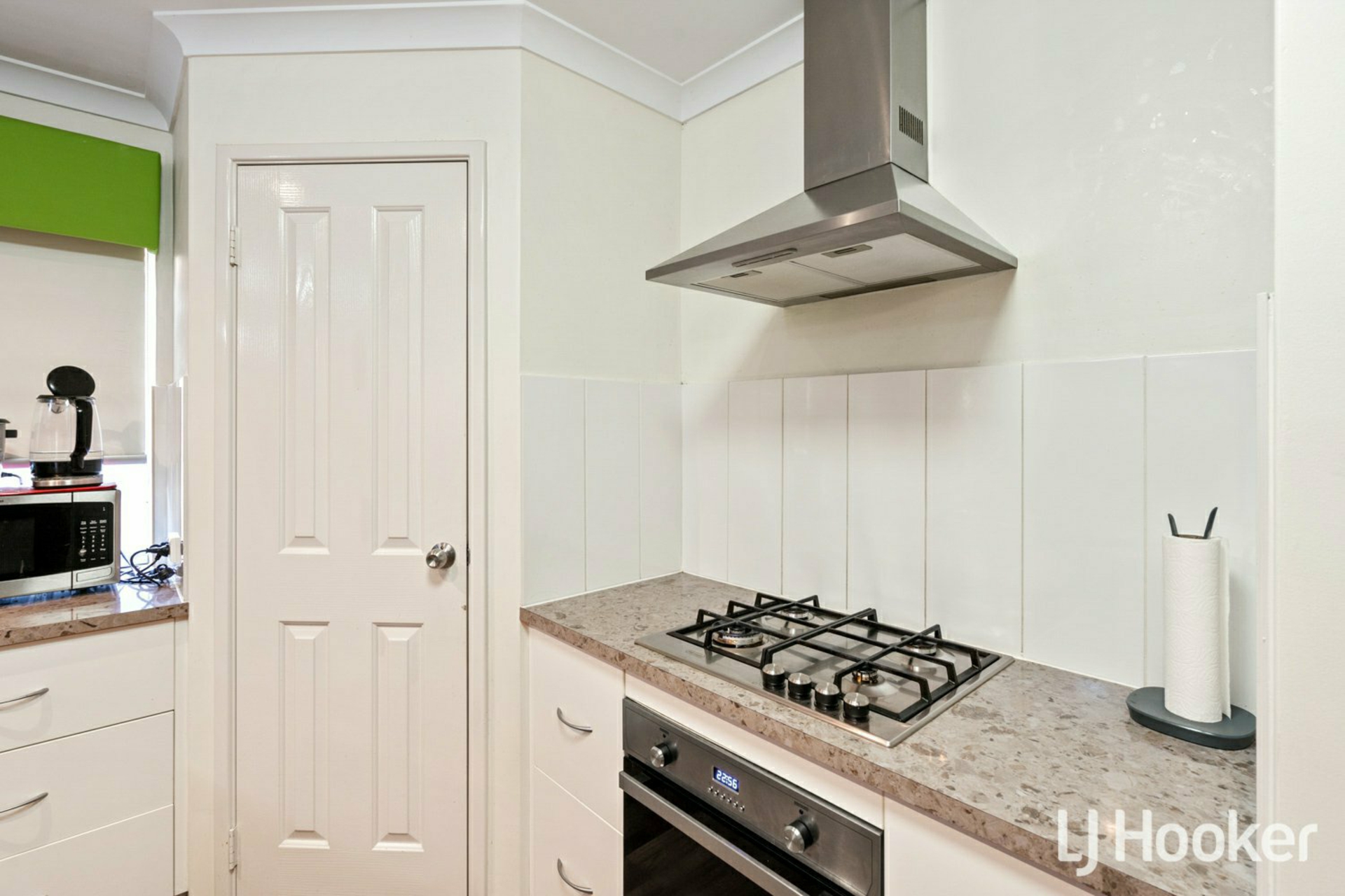 10 Meridian way, KWINANA TOWN CENTRE