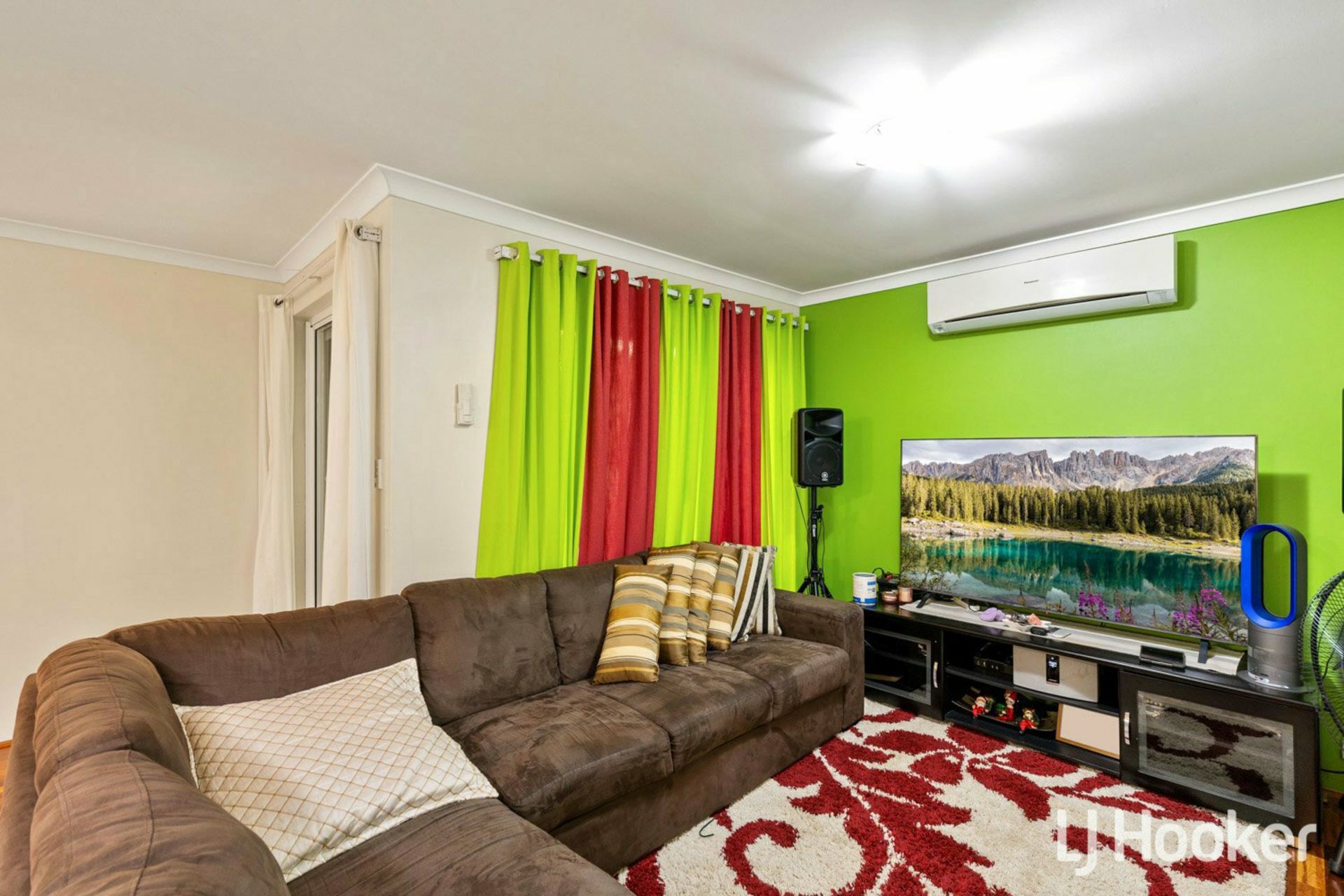 10 Meridian way, KWINANA TOWN CENTRE