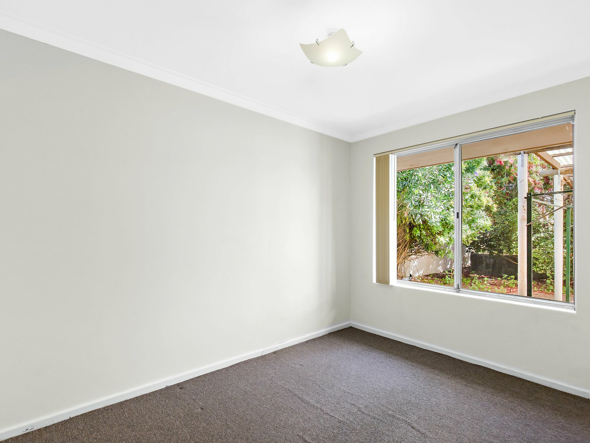 18 Morrit Way — photo 11 of 17