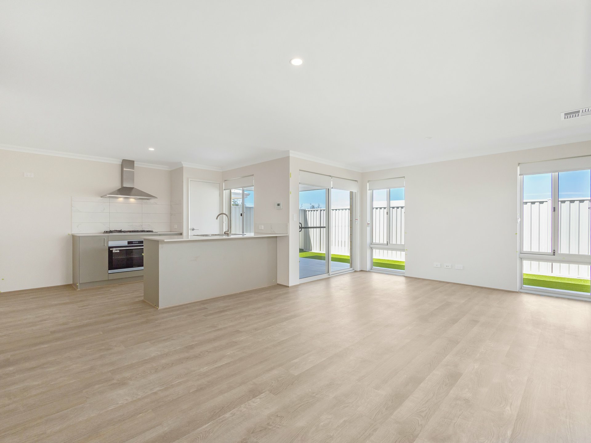 7 Topaz Way — photo 14 of 19
