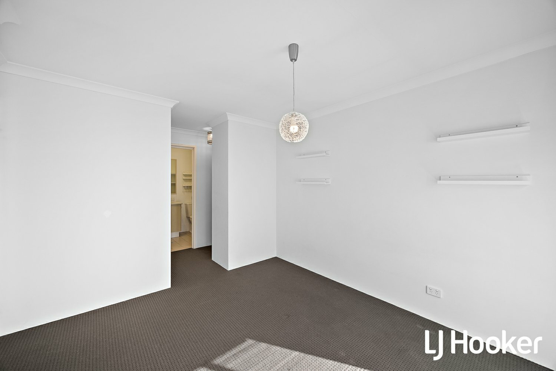 18 Walden street — photo 16 of 29