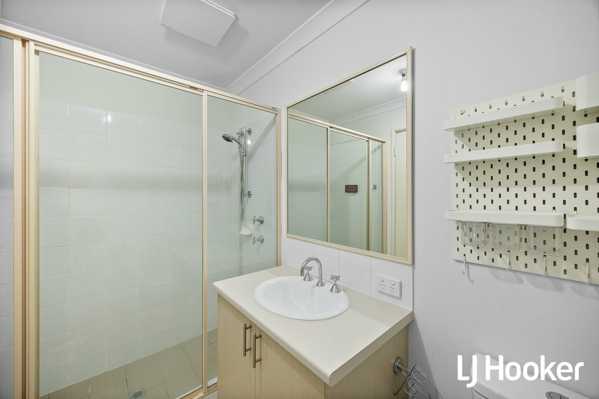 18 Walden street — photo 19 of 29