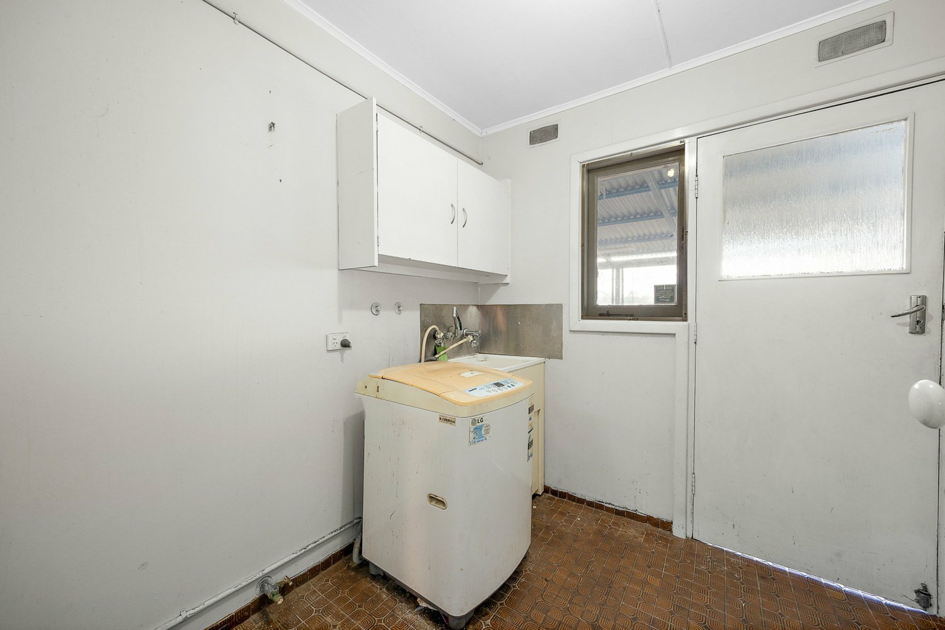 6 Cowling Way — photo 18 of 23