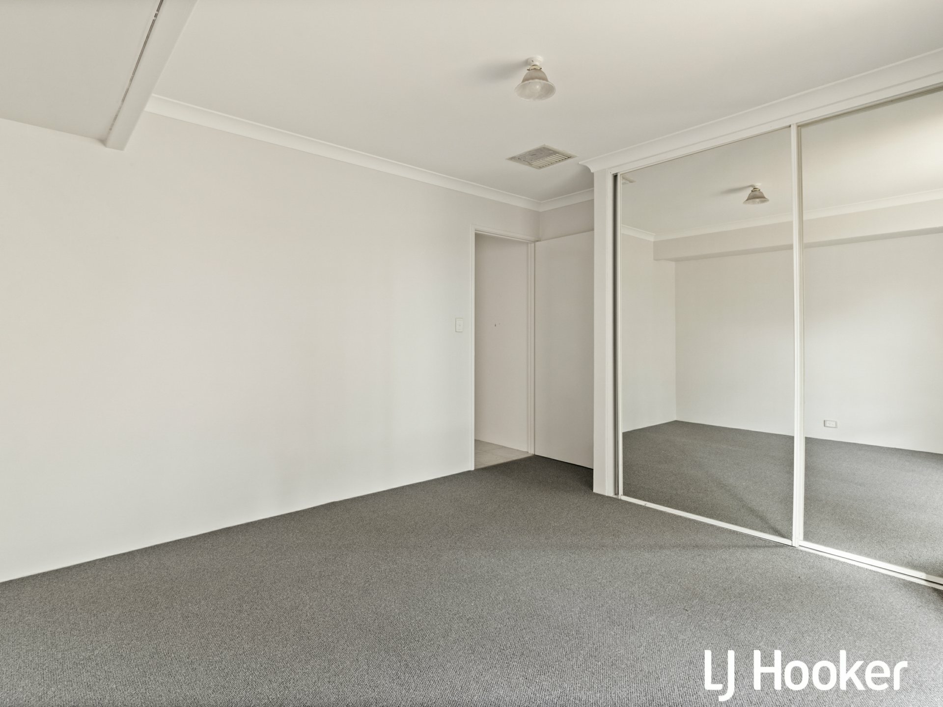 11 Cessford Close — photo 9 of 15