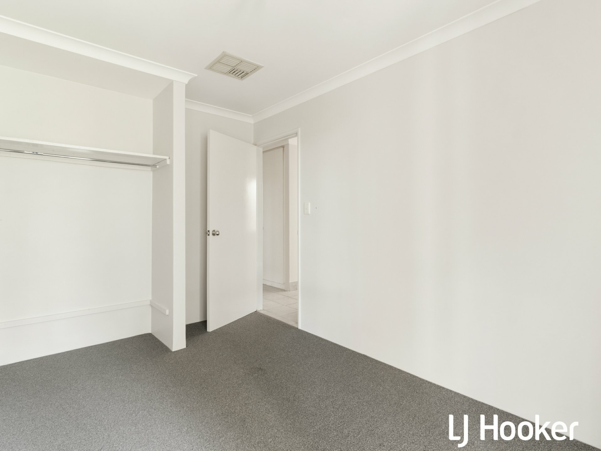 11 Cessford Close — photo 10 of 15