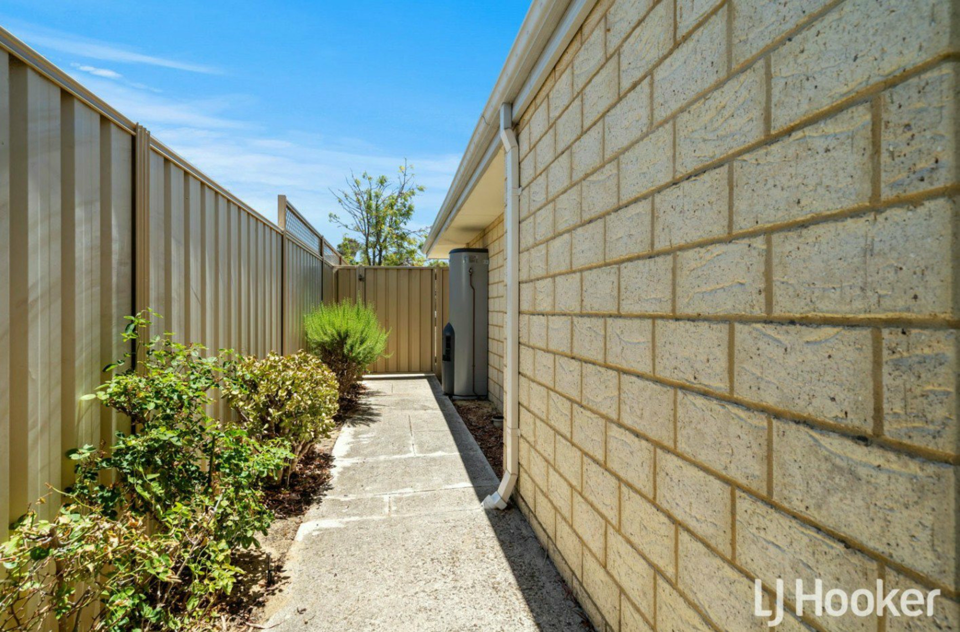 24 Clarinda Avenue — photo 17 of 20