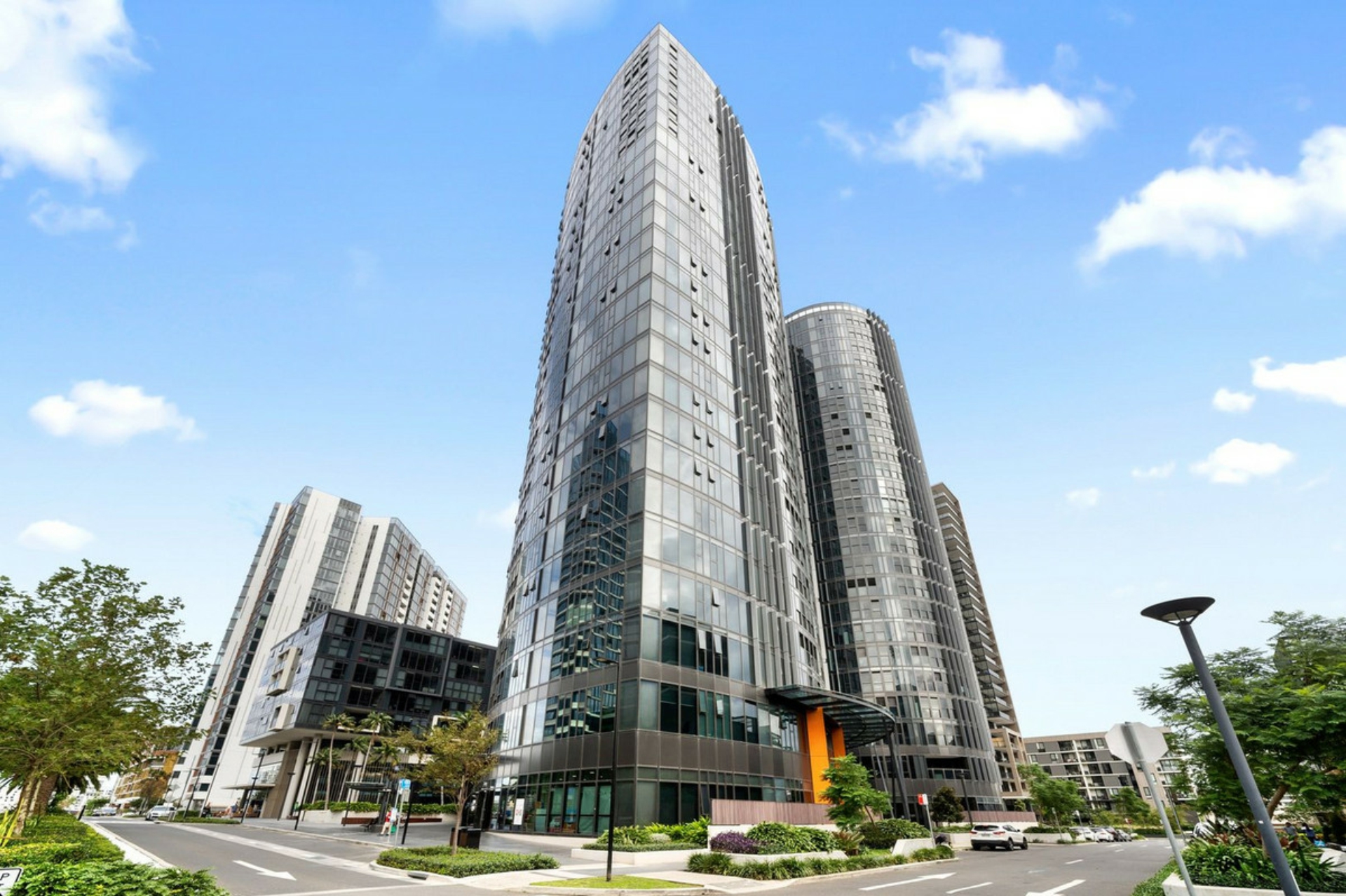 203/2 Waterways Street, WENTWORTH POINT