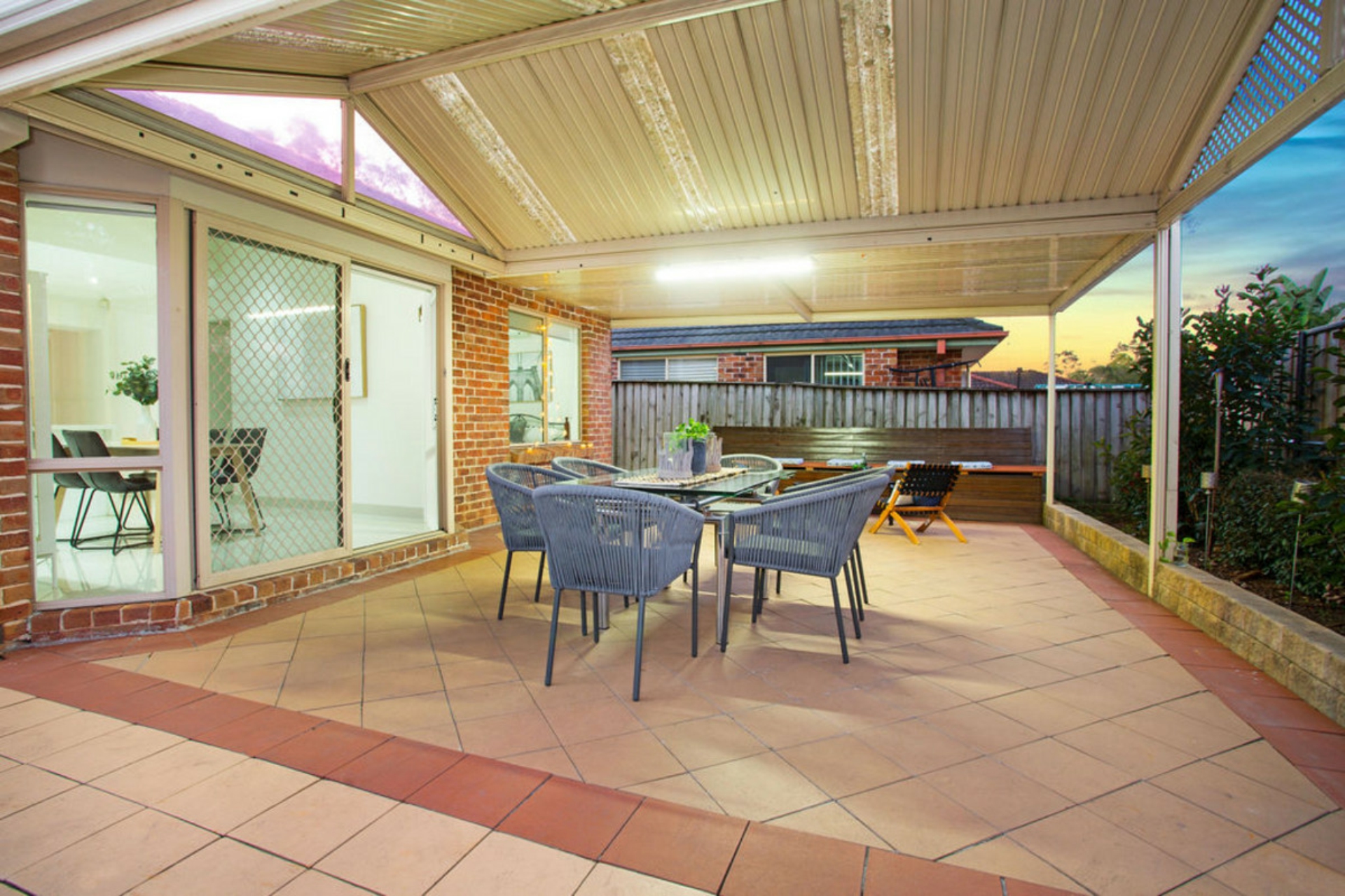 15 Majestic Drive, STANHOPE GARDENS