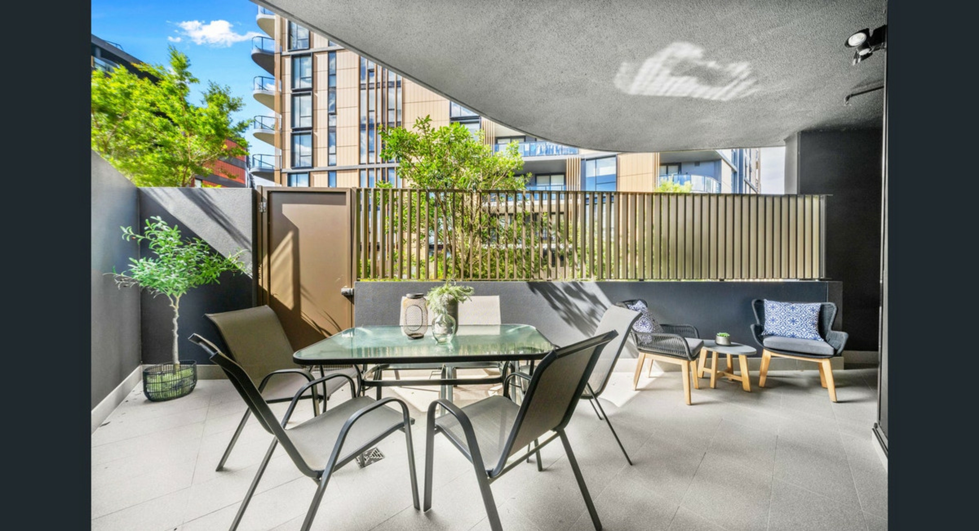 436/2 Wattlebird Road, WENTWORTH POINT