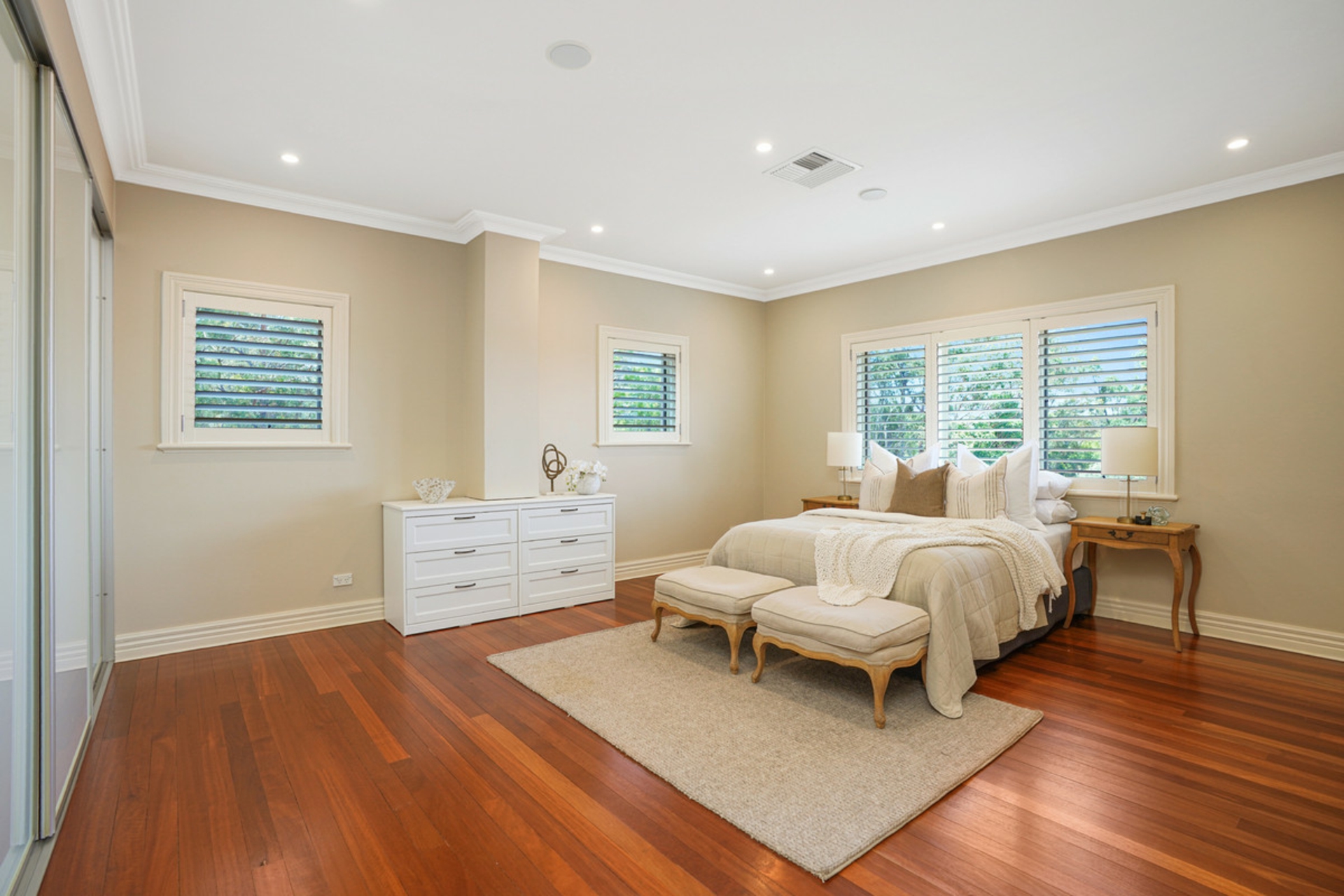 54 Balintore Drive, CASTLE HILL