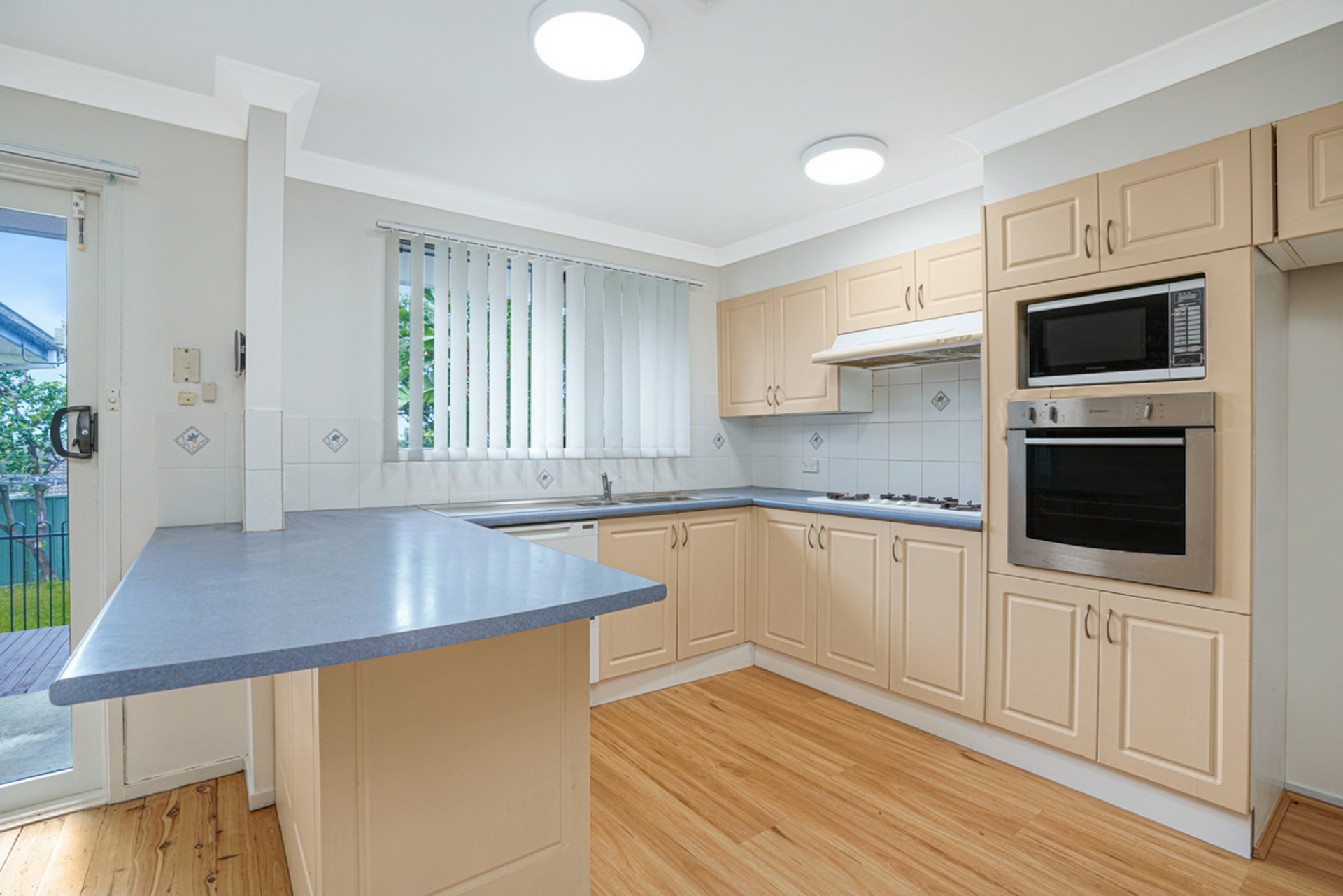 101 Sporing Avenue, KINGS LANGLEY