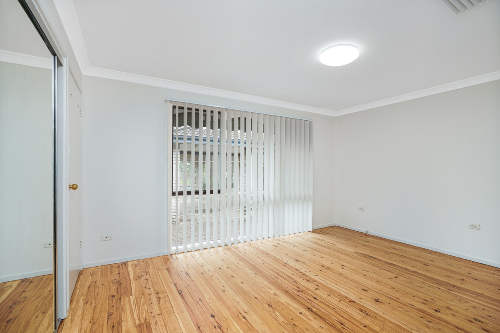 101 Sporing Avenue, KINGS LANGLEY