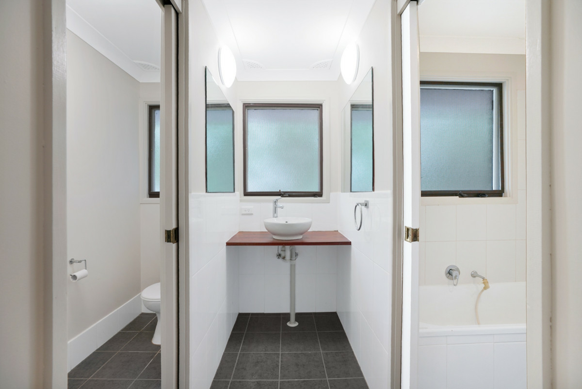 101 Sporing Avenue, KINGS LANGLEY