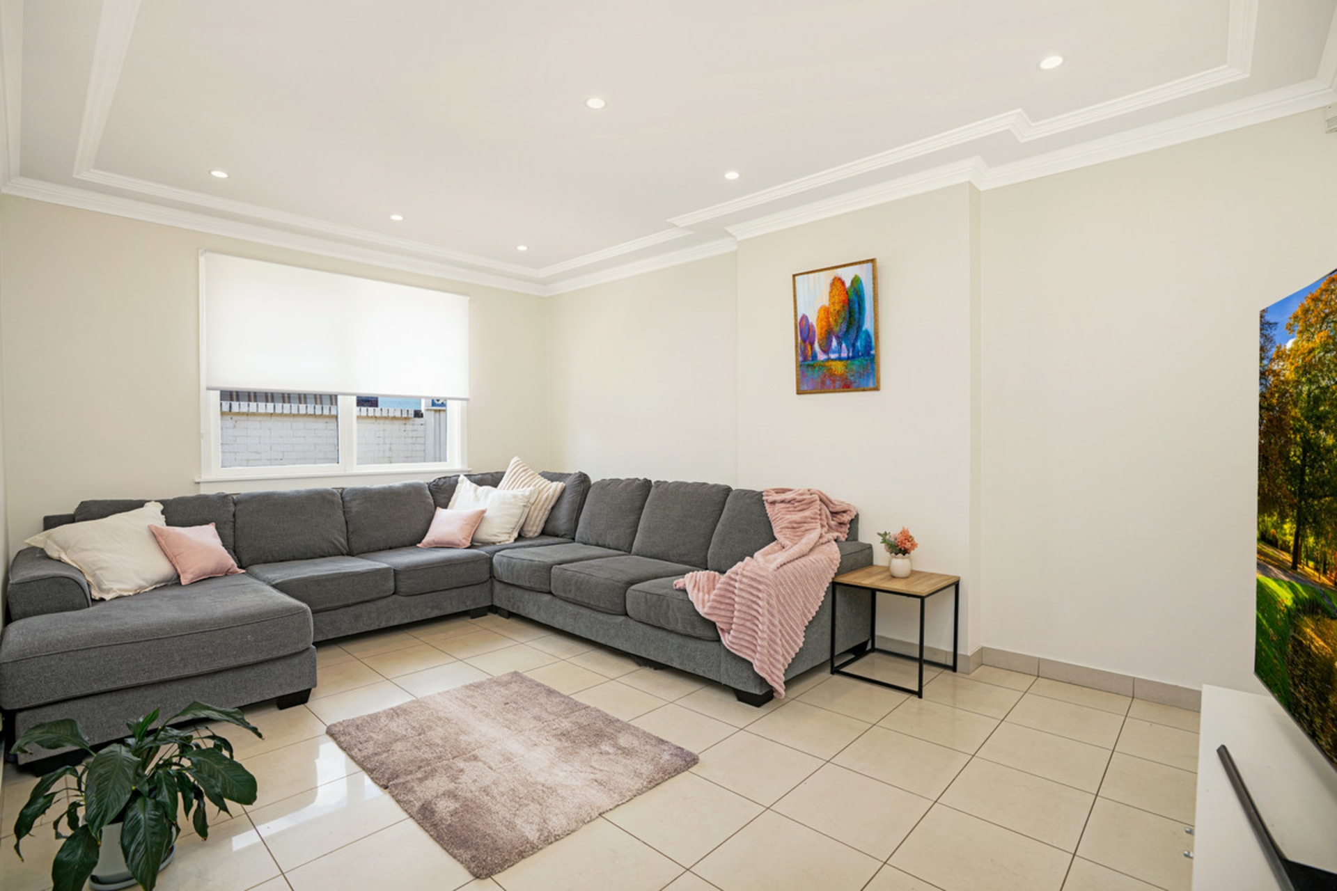 42 Parsonage Road — photo 7 of 16