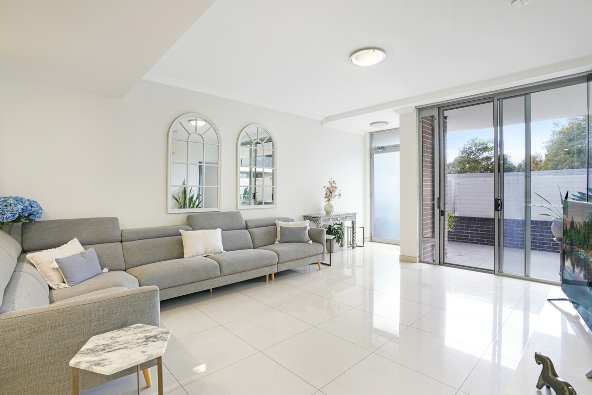 3/50 Nijong Drive — photo from LJ Hooker Bella Vista