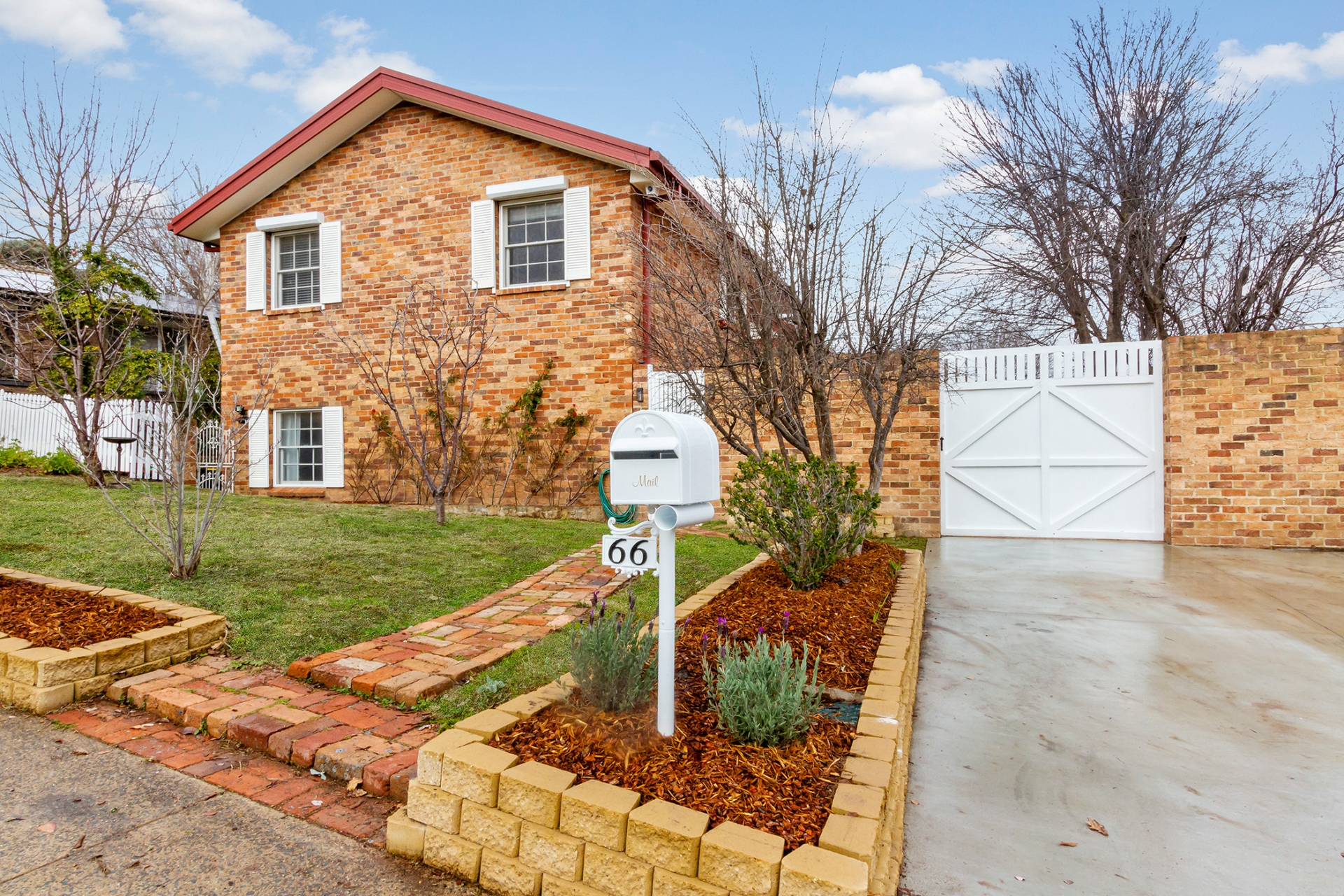 66 Hilder Street, Weston