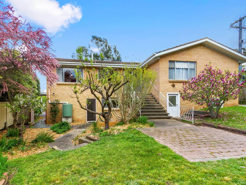 76 Hilder Street, WESTON